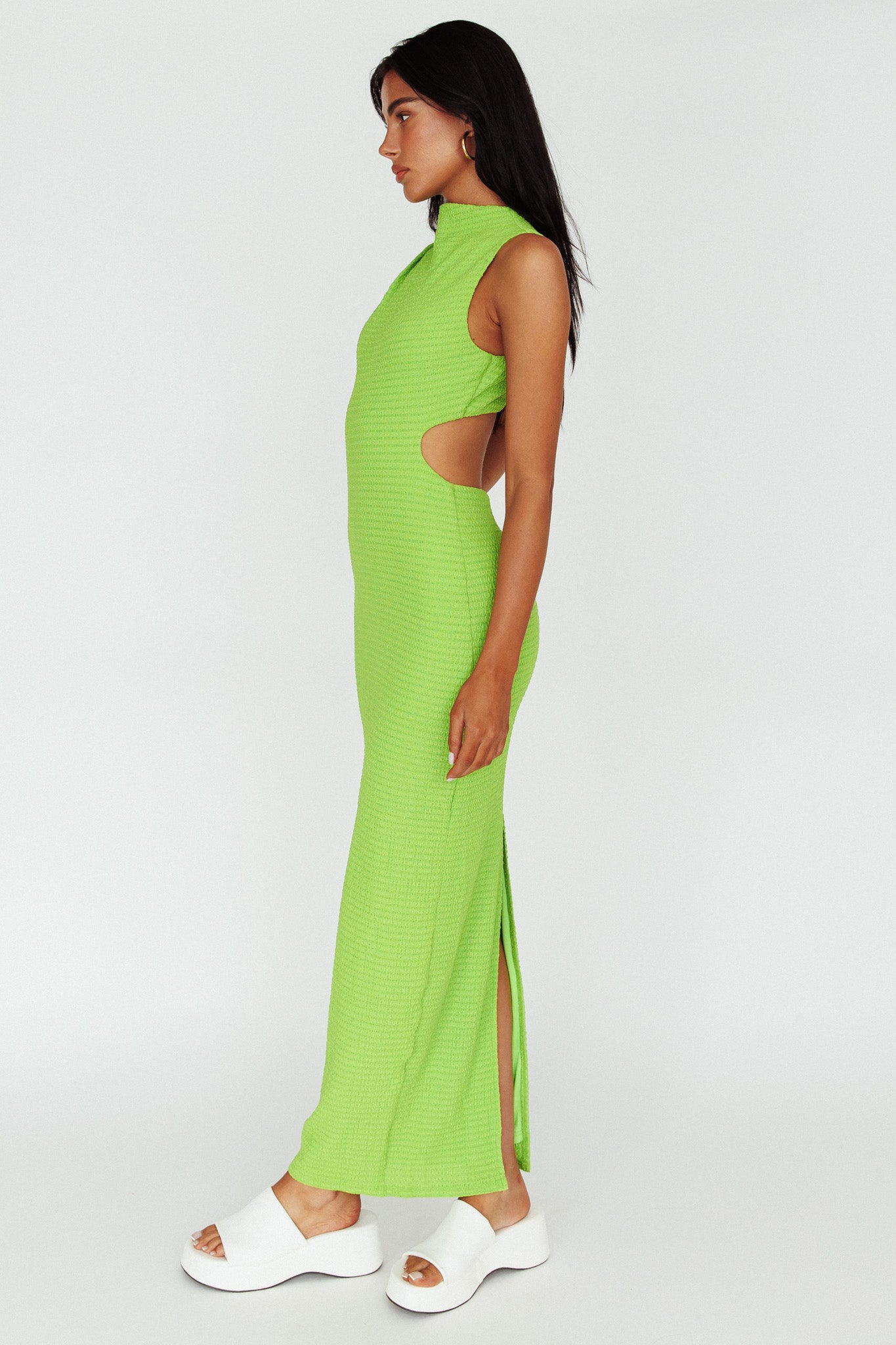 Yindi Sleeveless Cut-Out Waist Maxi Dress Lime by Selfie Leslie