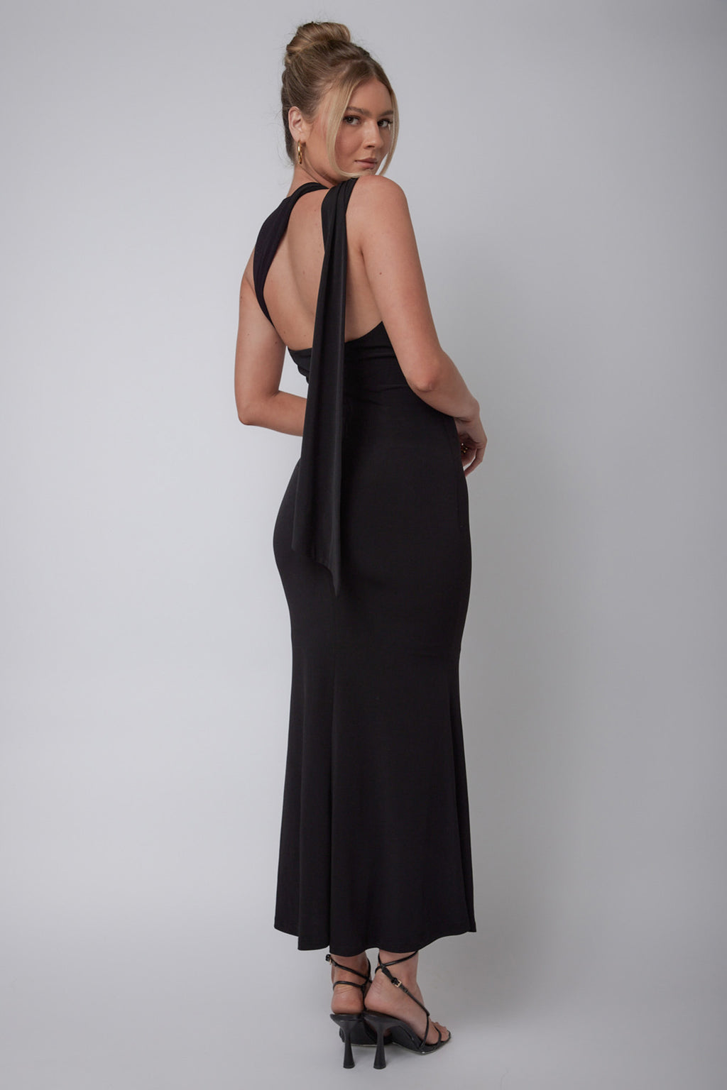 Karyl Shoulder Sash Midi Dress Black by Selfie Leslie