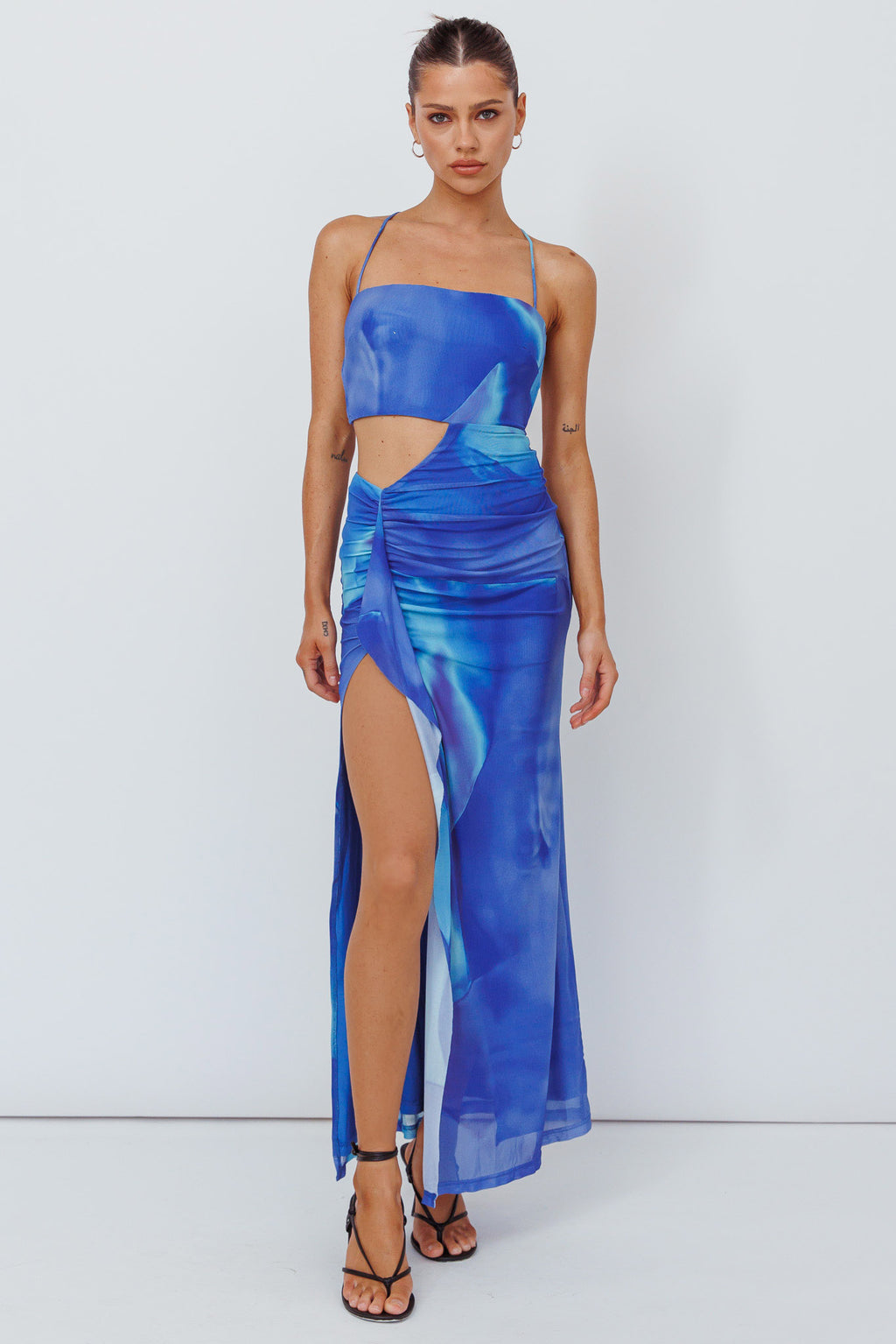 Alejandre Cut-Out Tied Maxi Dress Print Blue by Selfie Leslie