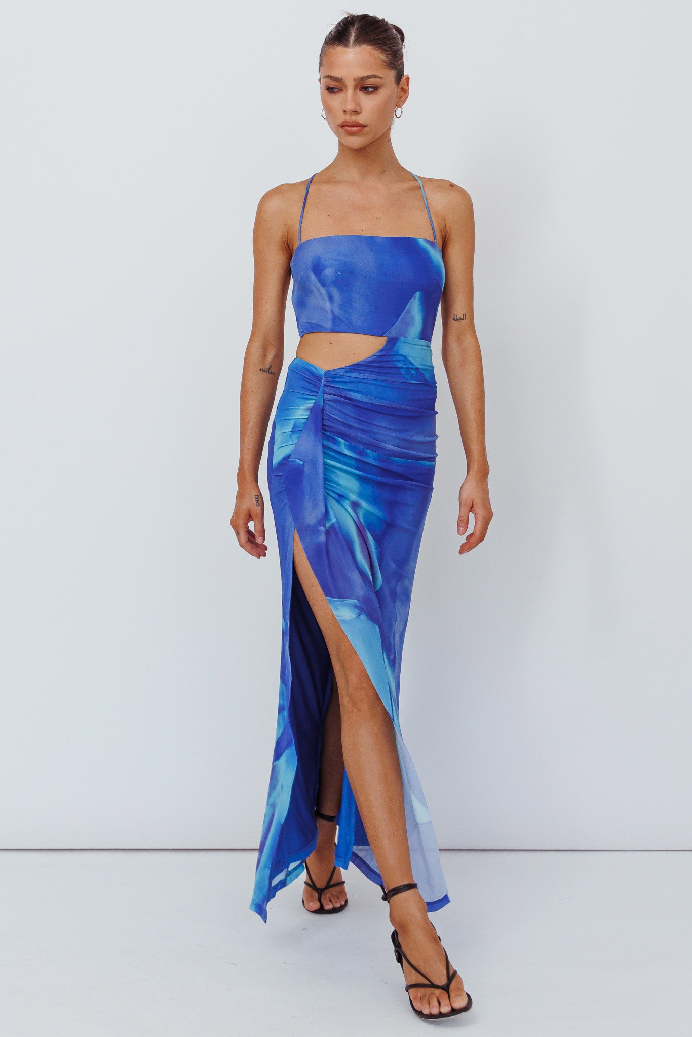 Alejandre Cut-Out Tied Maxi Dress Print Blue by Selfie Leslie