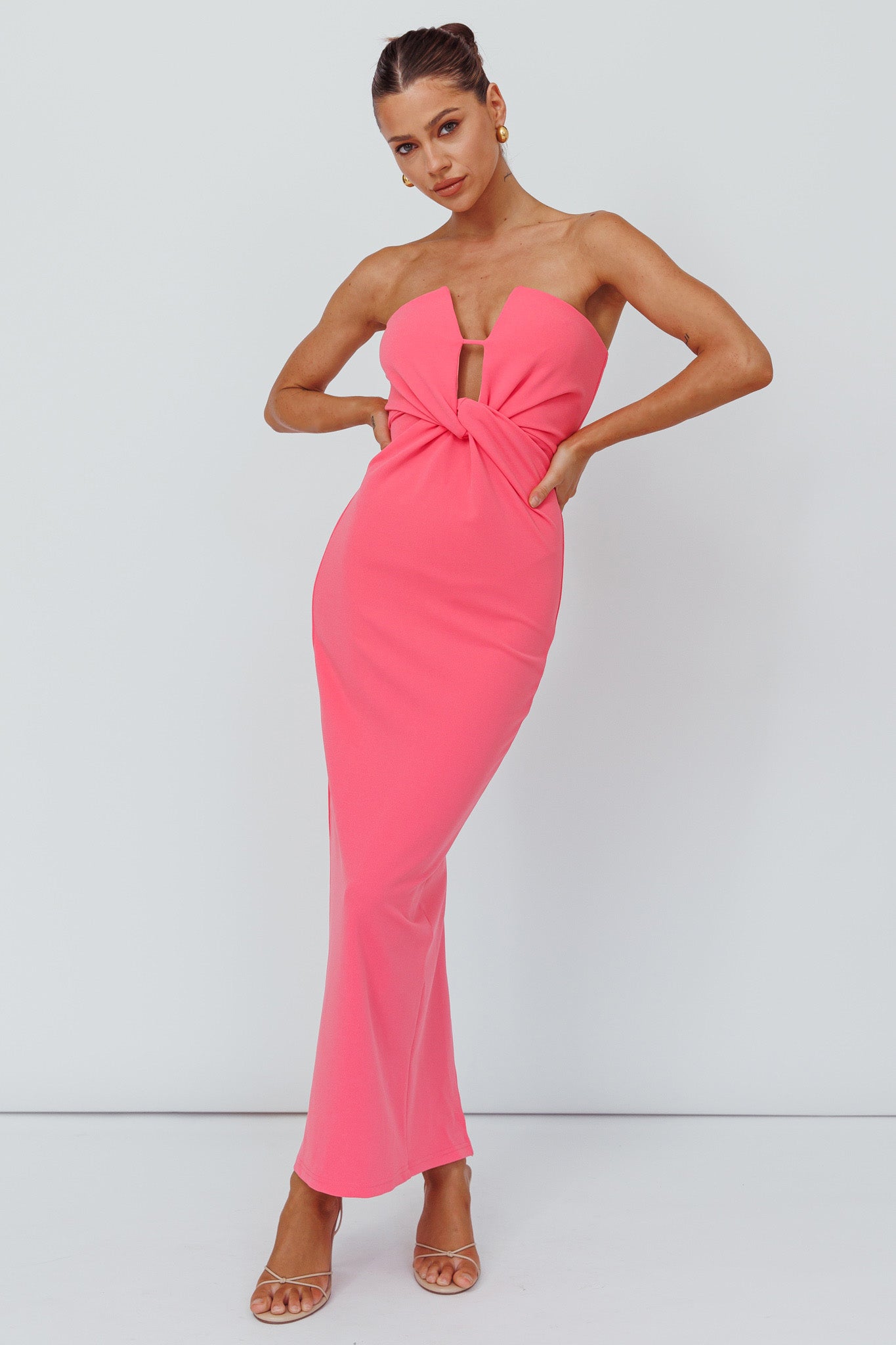 Deonne Twist Waist Midi Dress Pink by Selfie Leslie