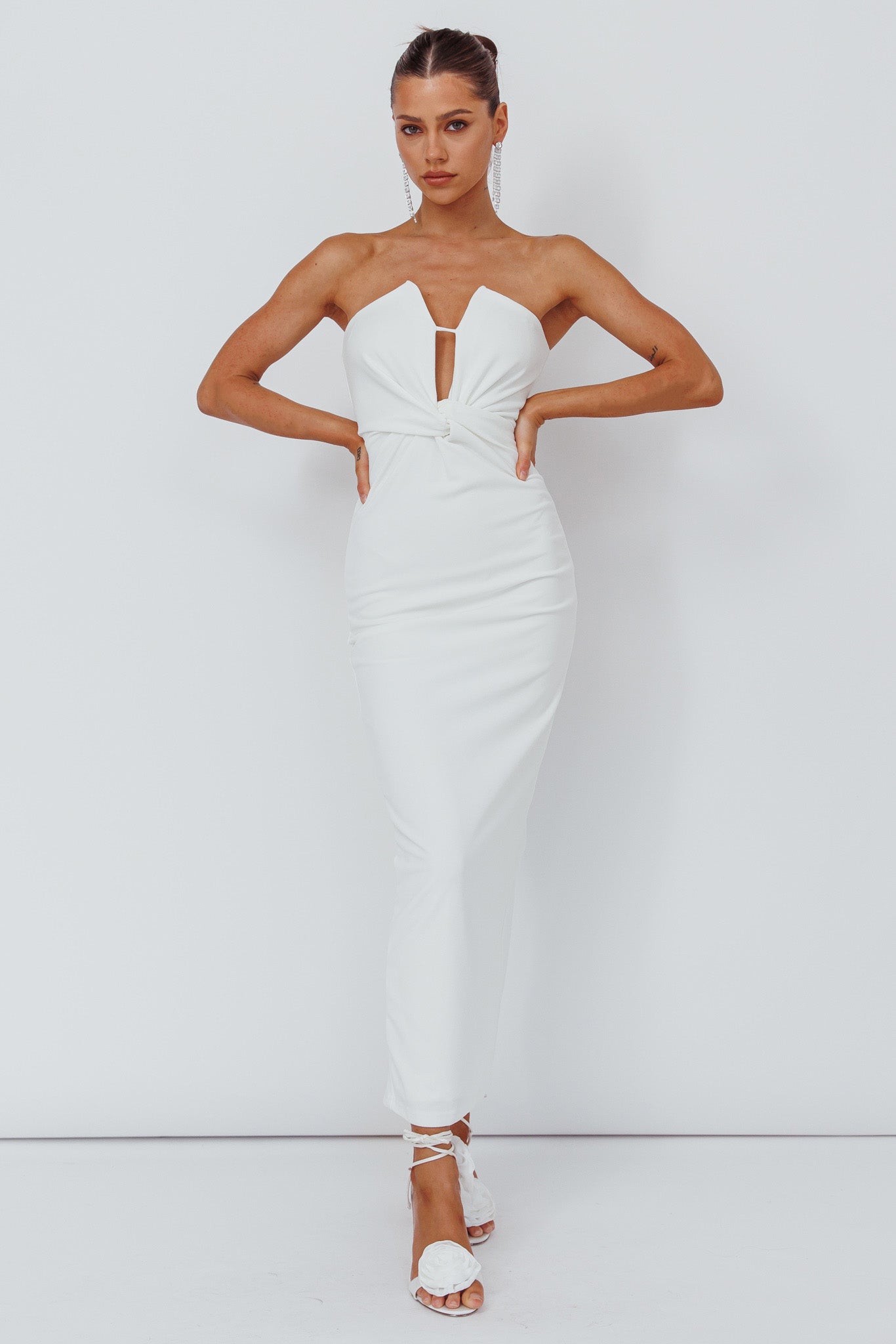 Deonne Twist Waist Midi Dress White by Selfie Leslie