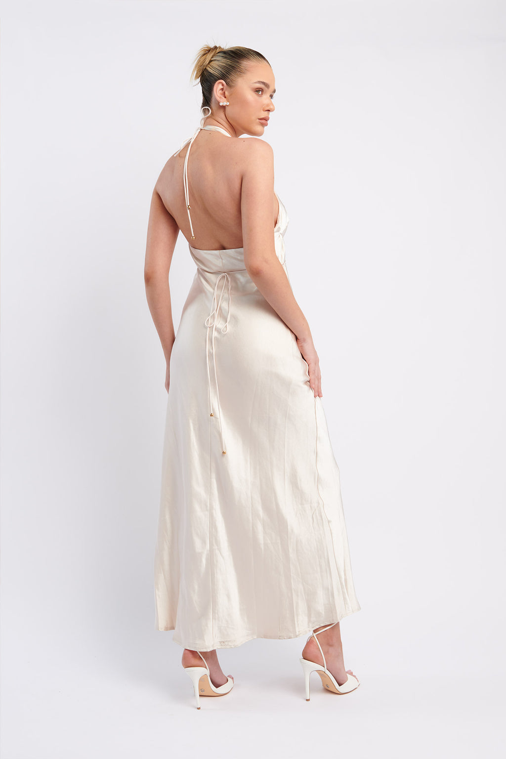 Alenni Halterneck V-Neck Midi Dress Champagne by Selfie Leslie
