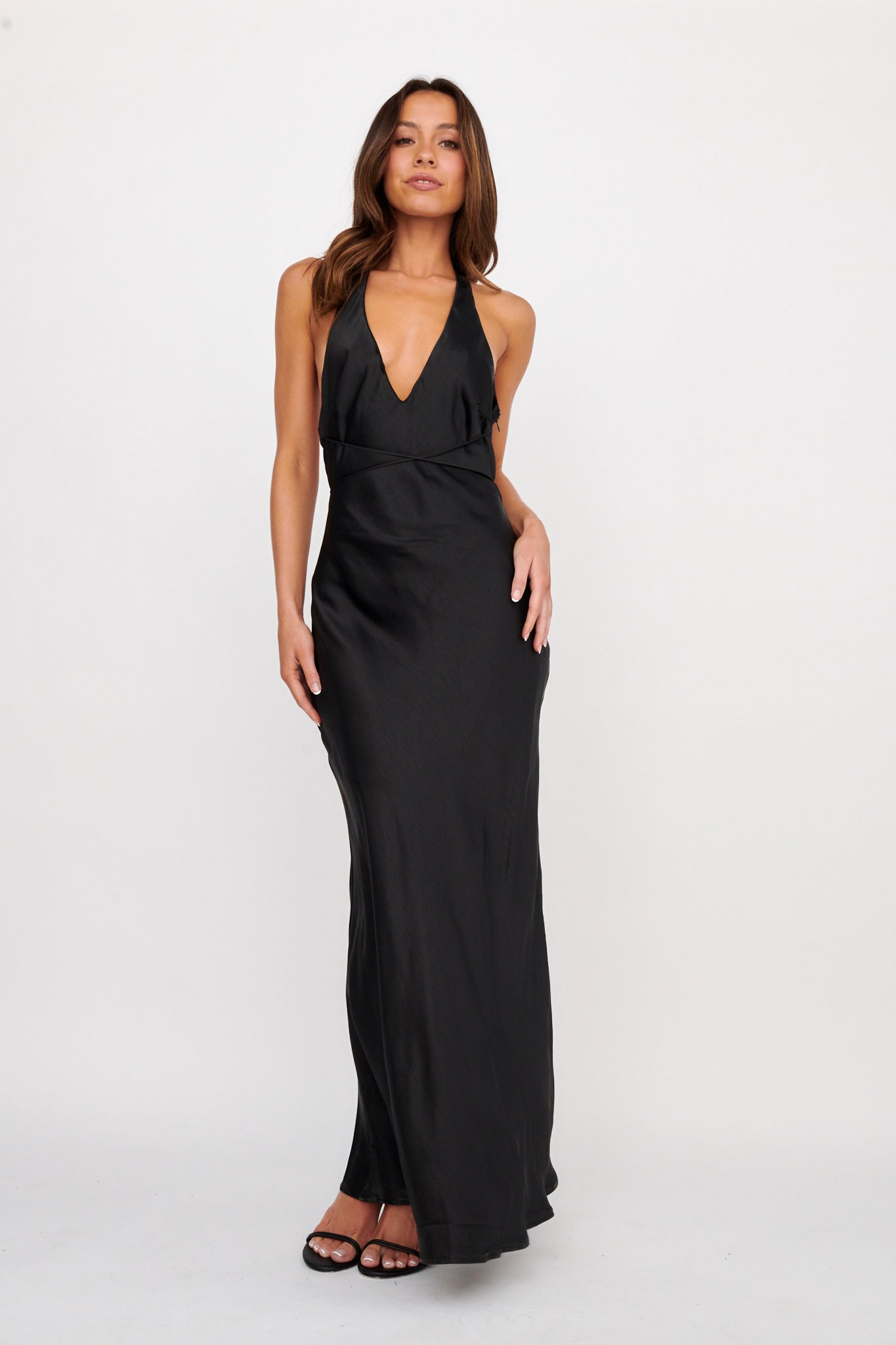 Shop the Alenni Halterneck V-Neck Maxi Dress Black | Selfie Leslie