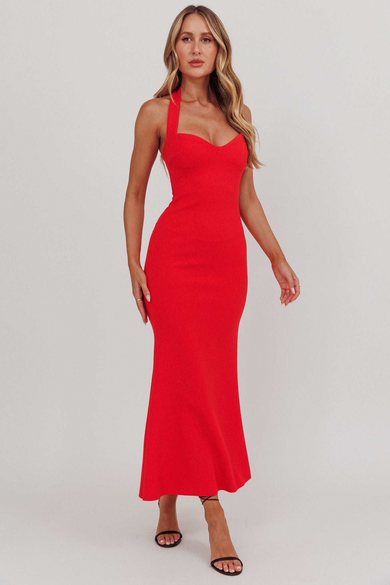 red halter maxi dress Fire Of Stars Halterneck Timeless Lace Sparkly Sequins Size:MD-8 Unveil your inner diva collection: denim