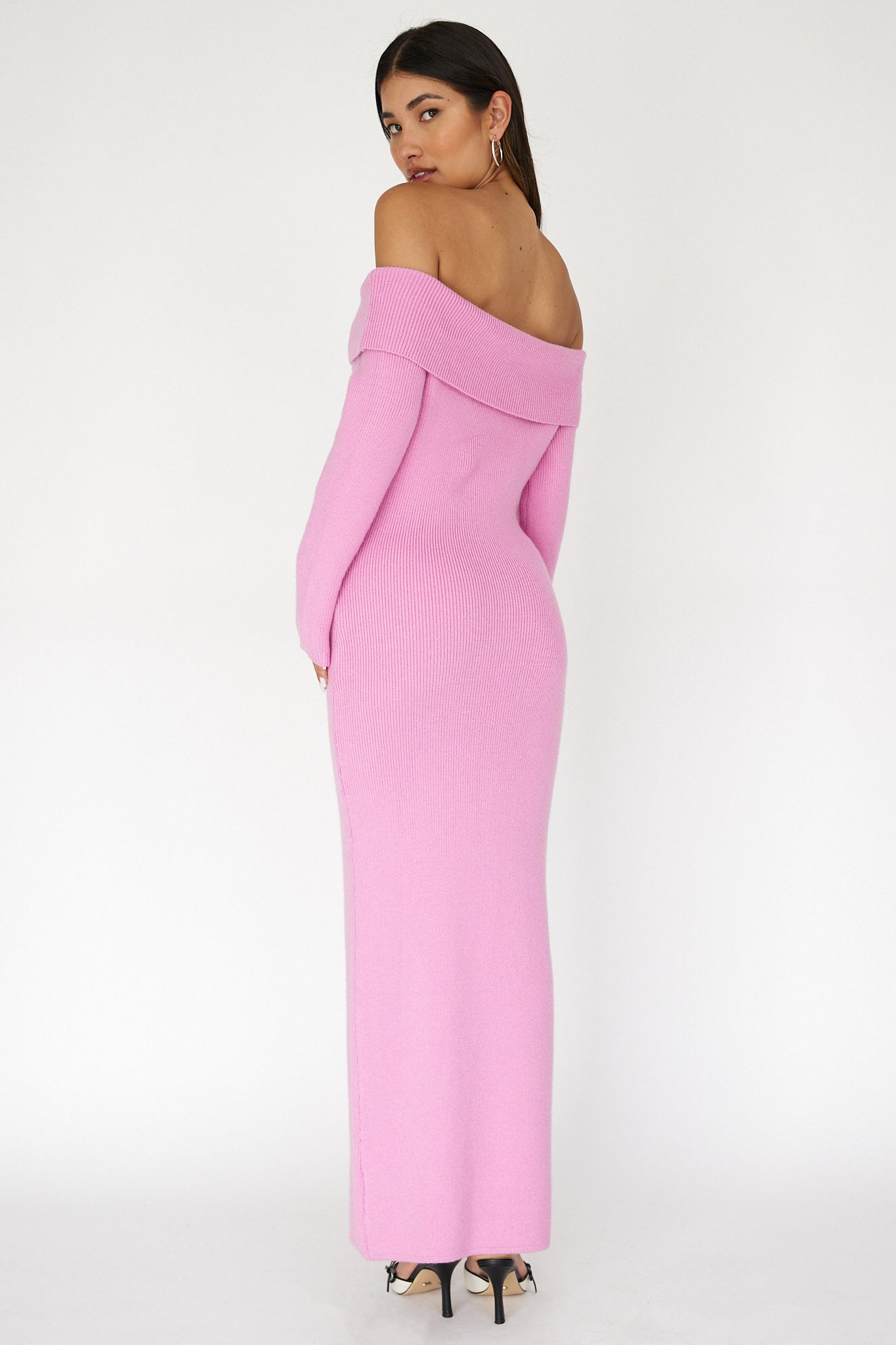 Winter Wonder Off-Shoulder Knit Maxi Dress Pink | Selfie Leslie Winter Wonder Off-Shoulder Knit Maxi Dress Pink | Selfie Leslie