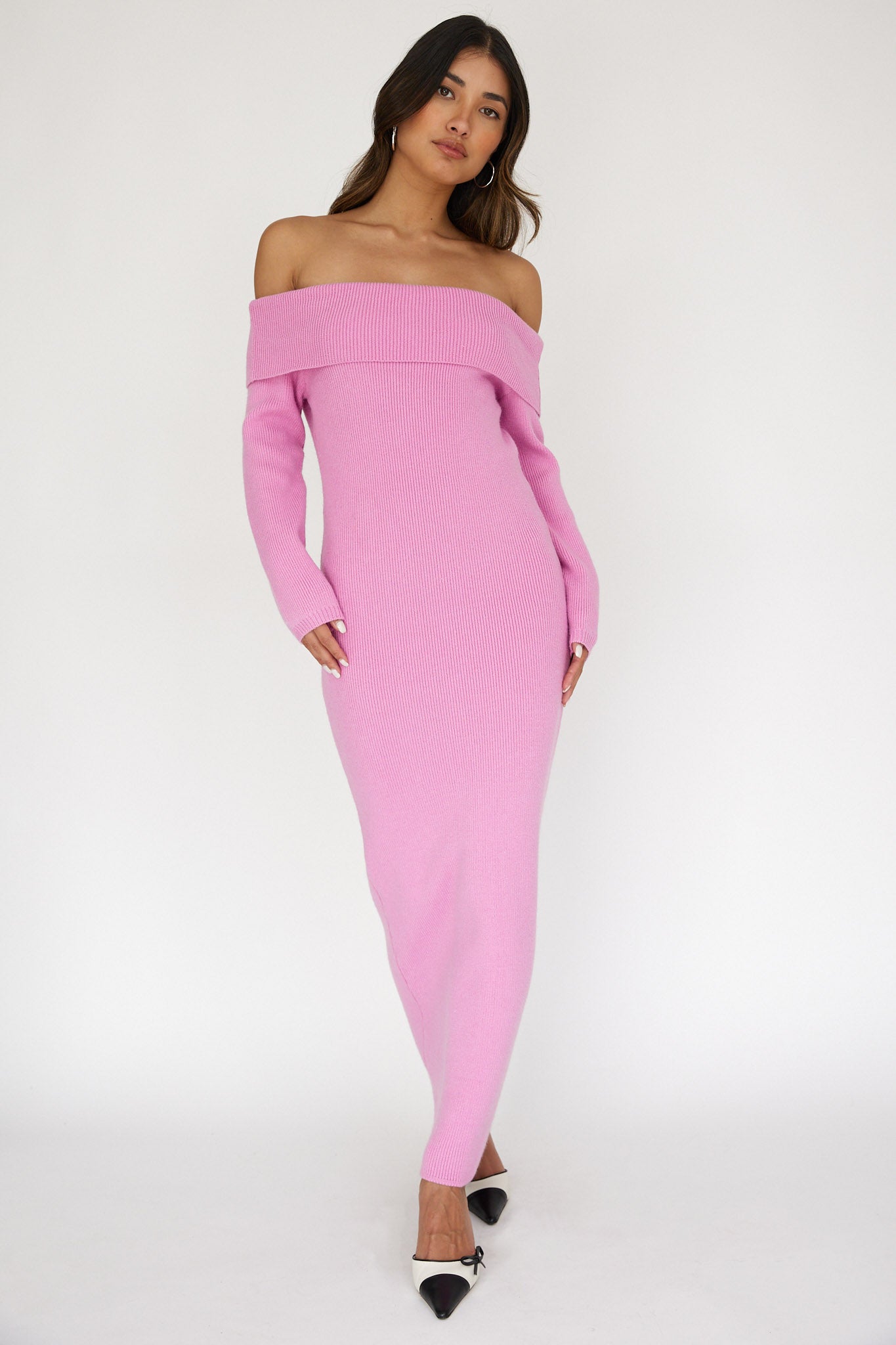 Winter Wonder Off-Shoulder Knit Maxi Dress Pink Selfie Leslie Winter Wonder Off-Shoulder Knit Maxi Dress Pink Selfie Leslie