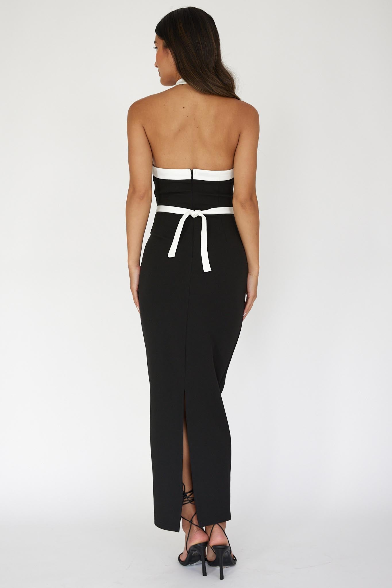 Eleganza Halterneck Contrast Maxi Dress Black - XL Eleganza Halterneck Contrast Maxi Dress Black - XL