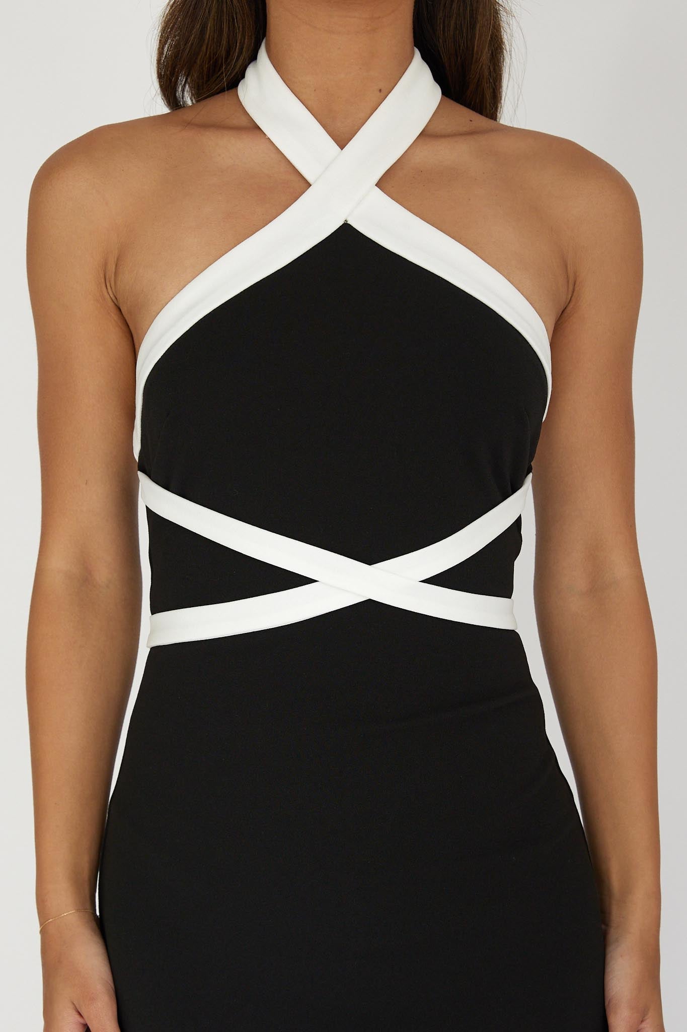 Eleganza Halterneck Contrast Maxi Dress Black - XL Eleganza Halterneck Contrast Maxi Dress Black - XL