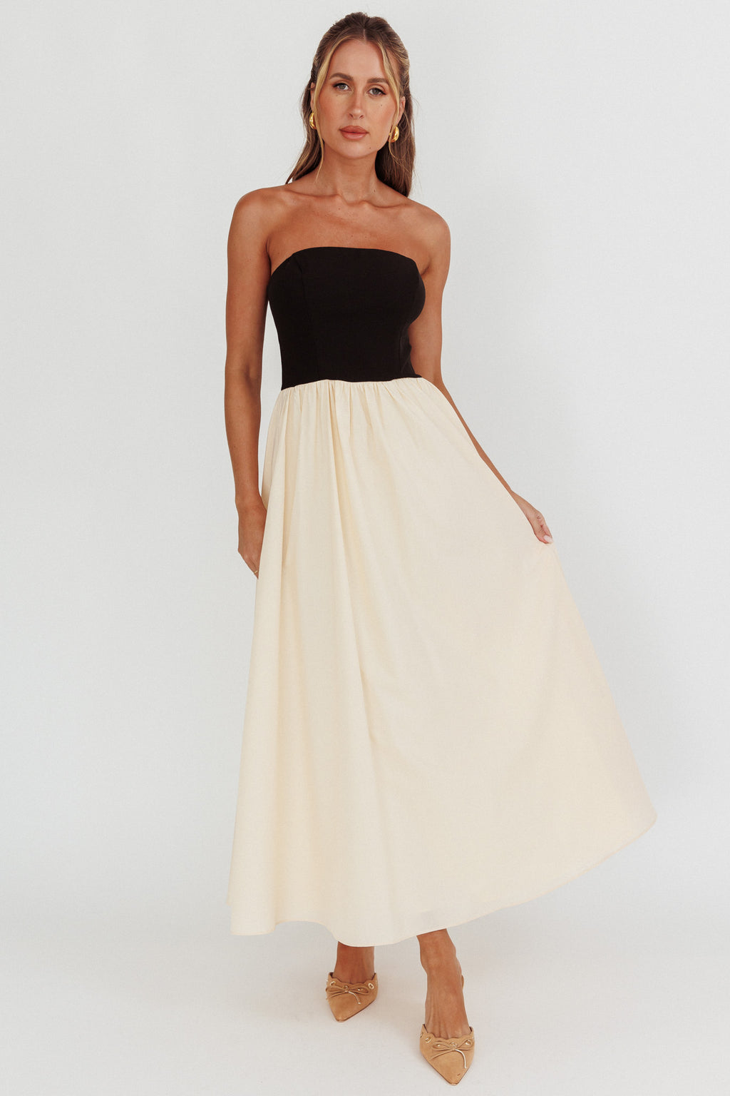 Princess Strapless Contrast Maxi Dress Black/Beige by Selfie Leslie