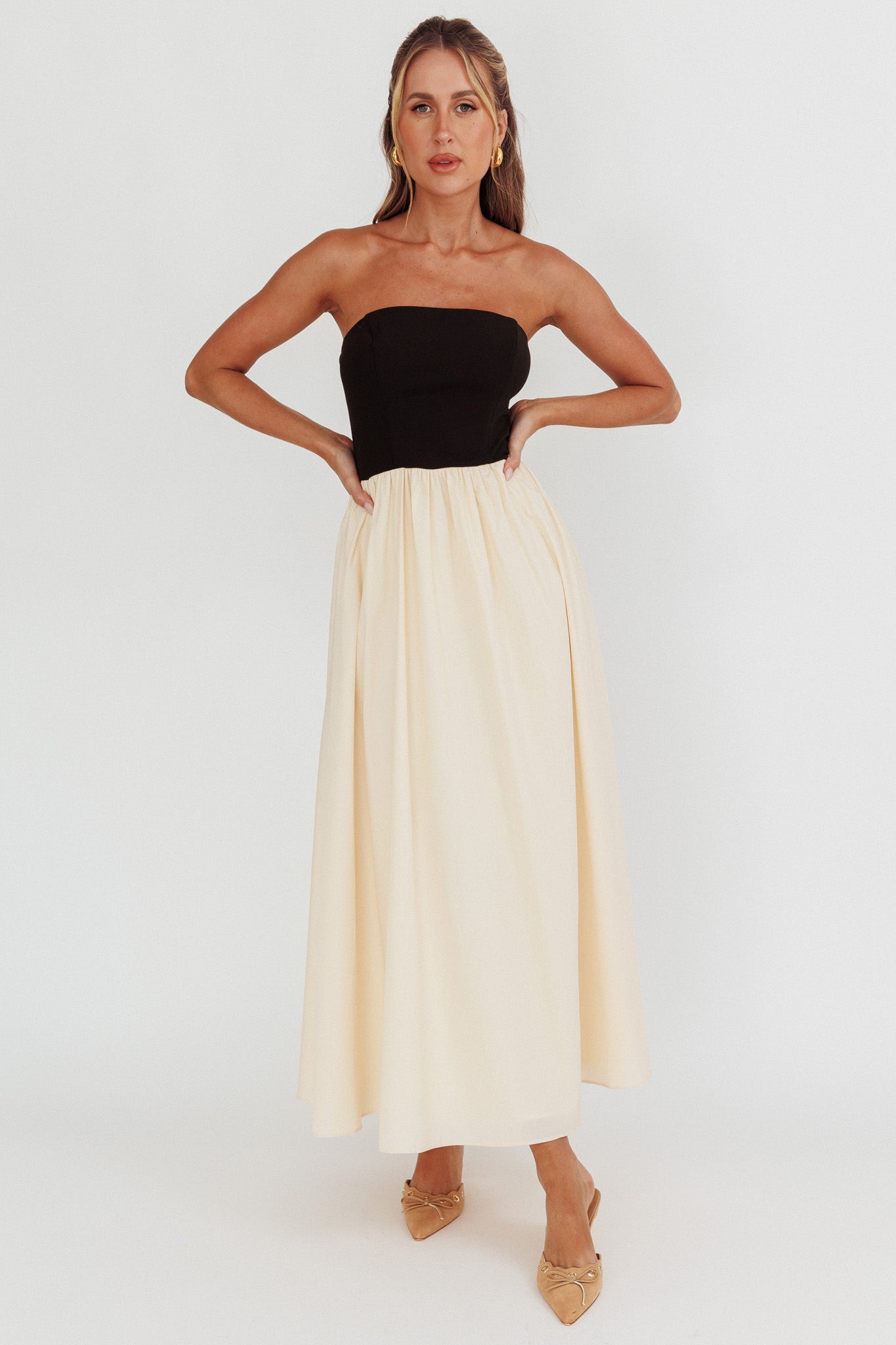 Princess Strapless Contrast Maxi Dress Black/Beige by Selfie Leslie
