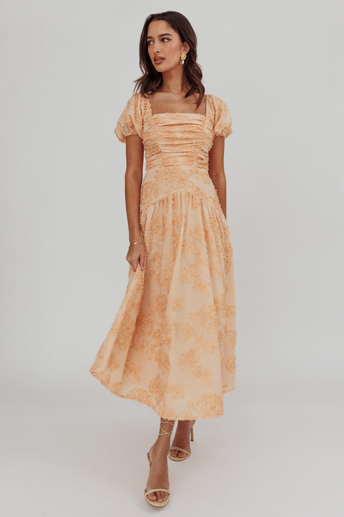 Telma Puff Sleeves Midi Dress Blush by Selfie Leslie
