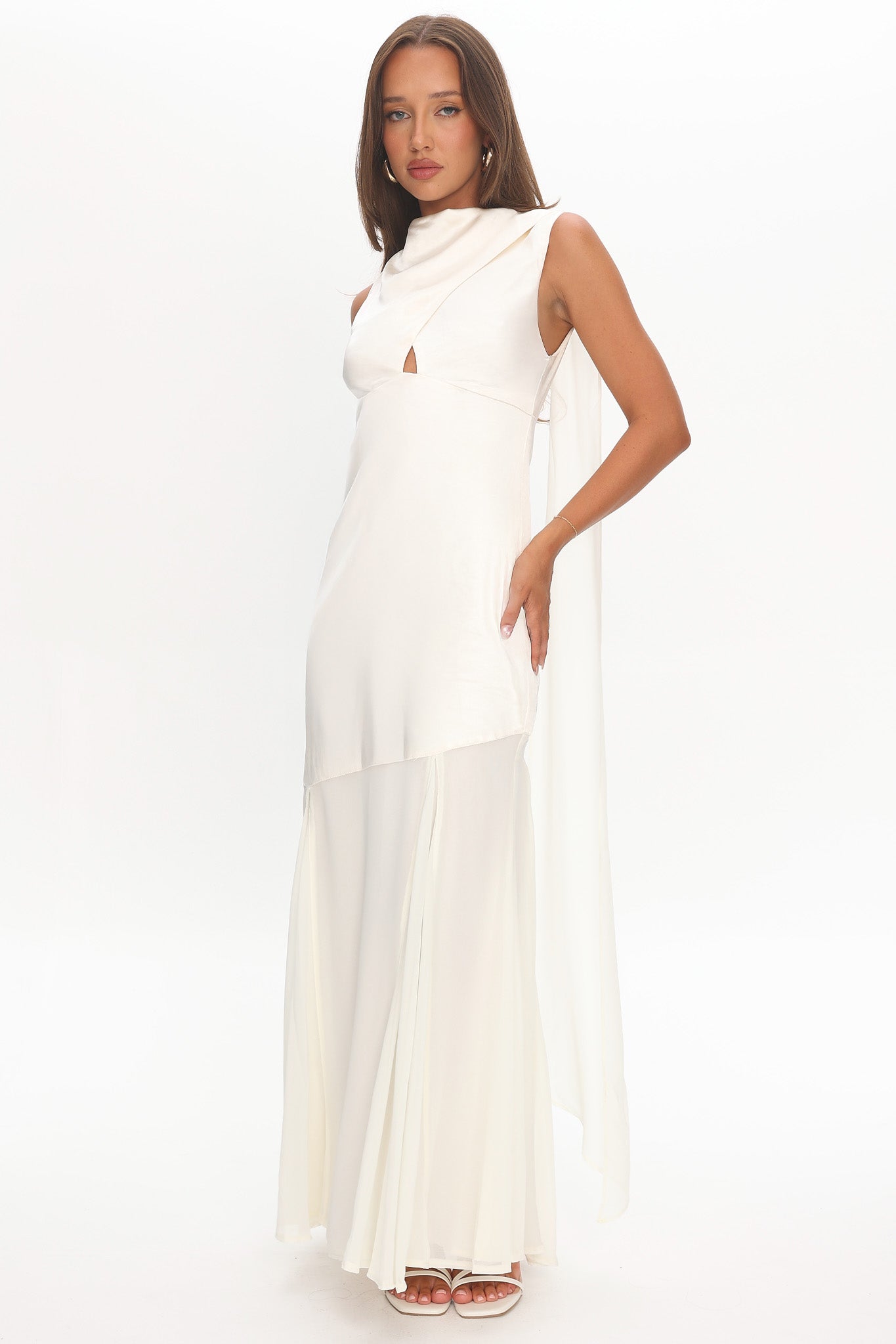 Meliza Keyhole Bust Maxi Dress Oyster | Selfie Leslie