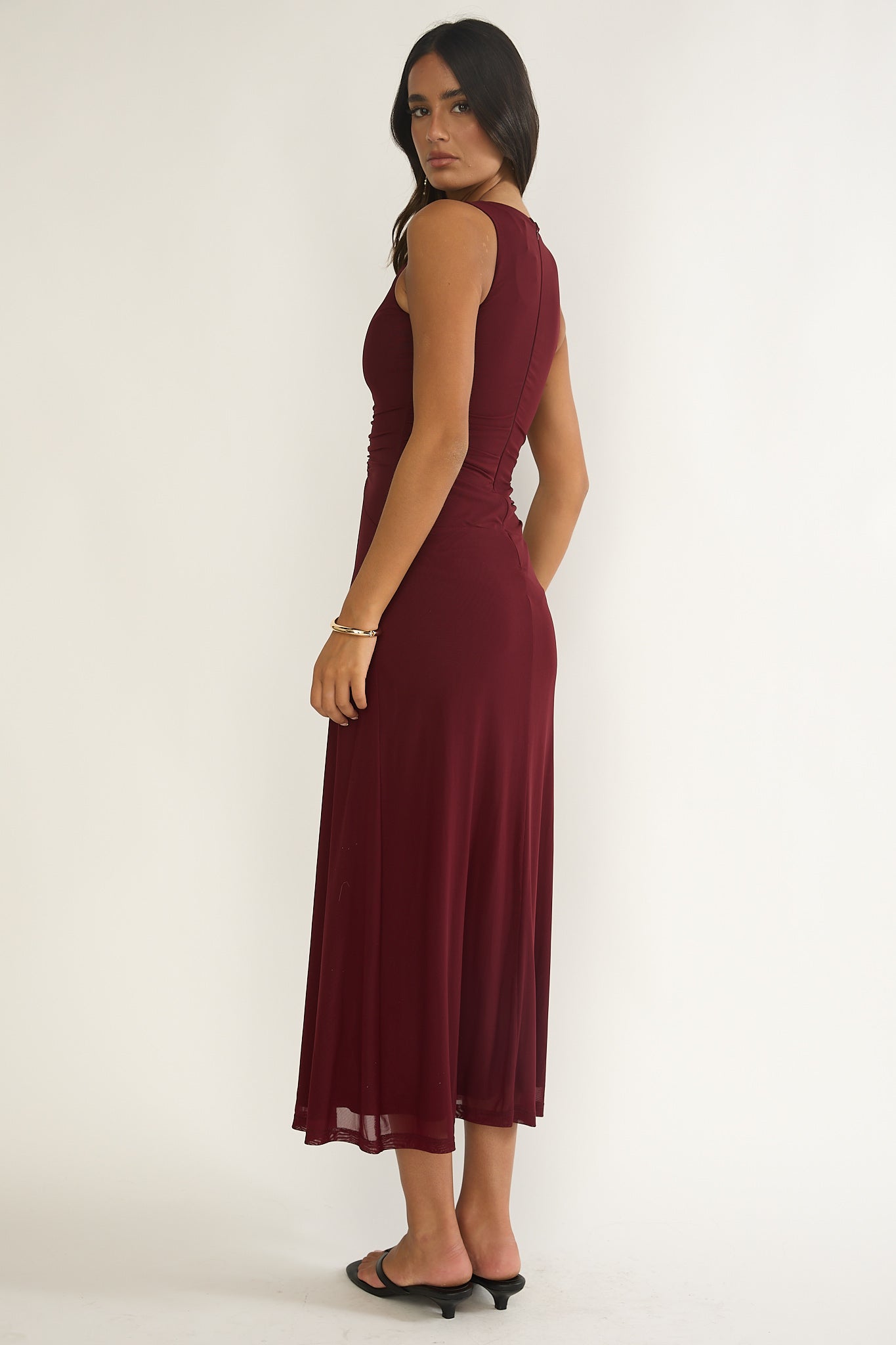 Cambrea Ruched Bodice Midi Dress Burgundy - M Cambrea Ruched Bodice Midi Dress Burgundy - M