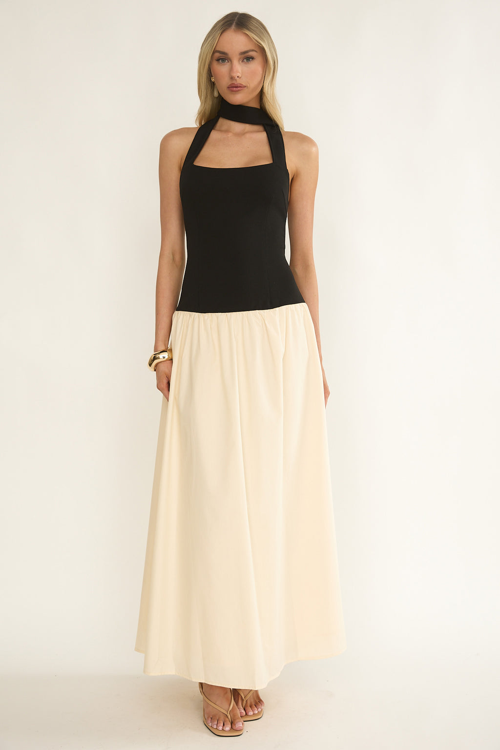 Elery Drop Waist Halter Maxi Dress Black/Cream - M