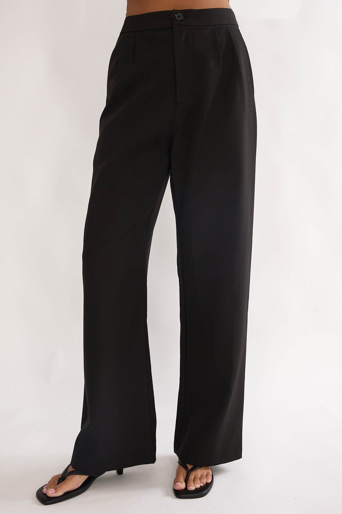 Meri Side Pocket Trouser Pants Black by Selfie Leslie