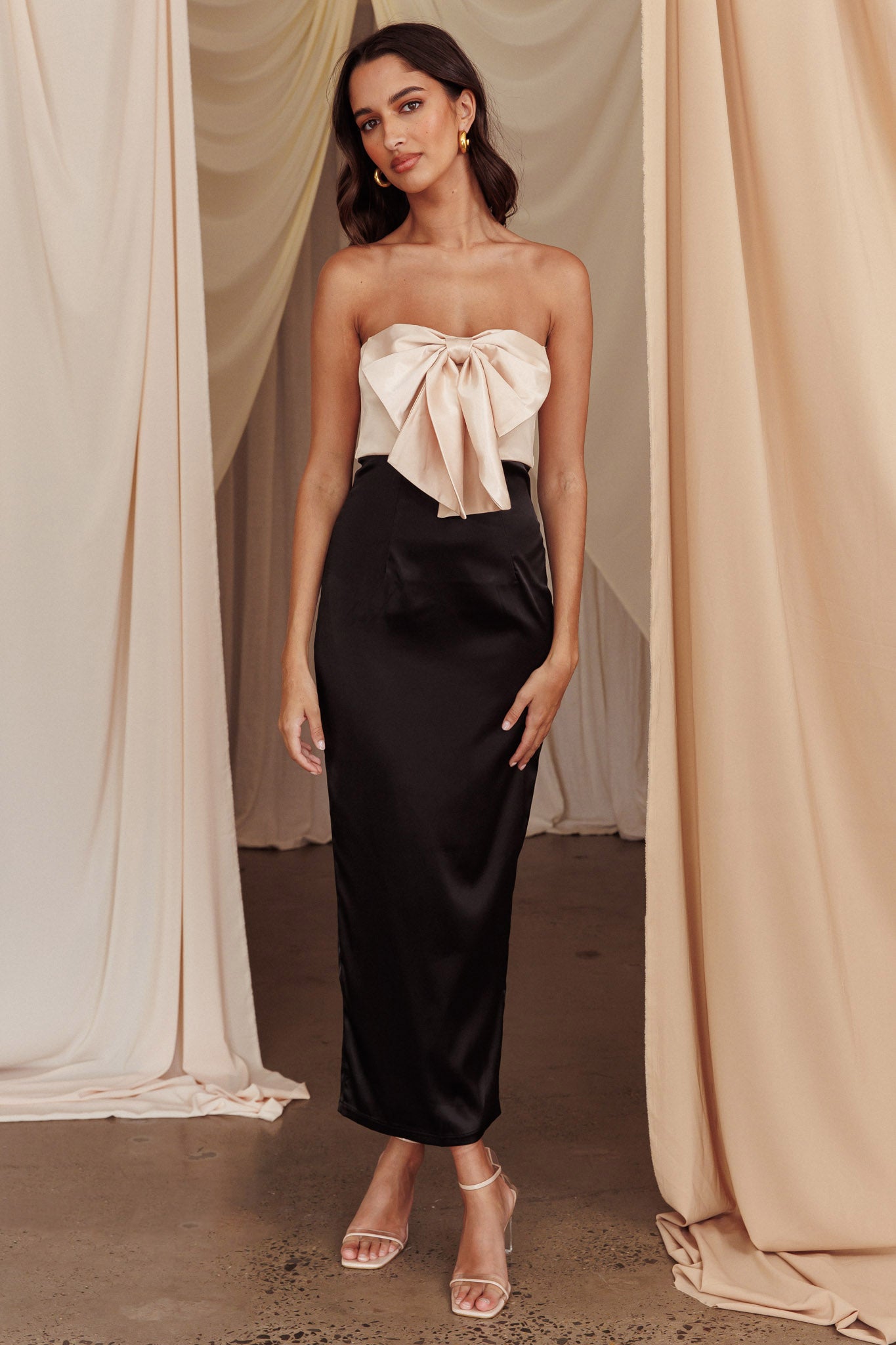 Coquette Bow Bust Midi Dress Blush Coquette Bow Bust Midi Dress Blush