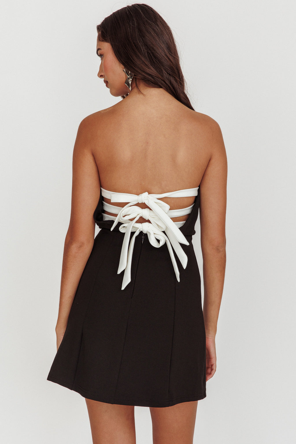 Ginger Strapless Sweetheart Mini Dress Black by Selfie Leslie