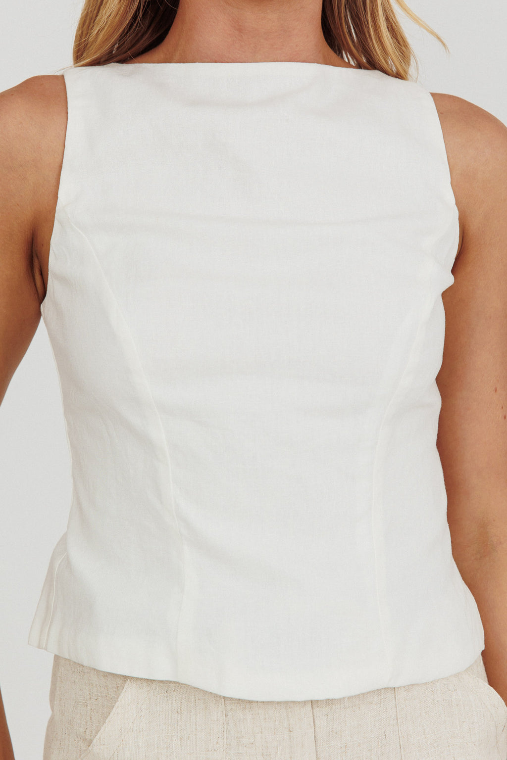 Lyre Song Backless Sleeveless Top White by Selfie Leslie