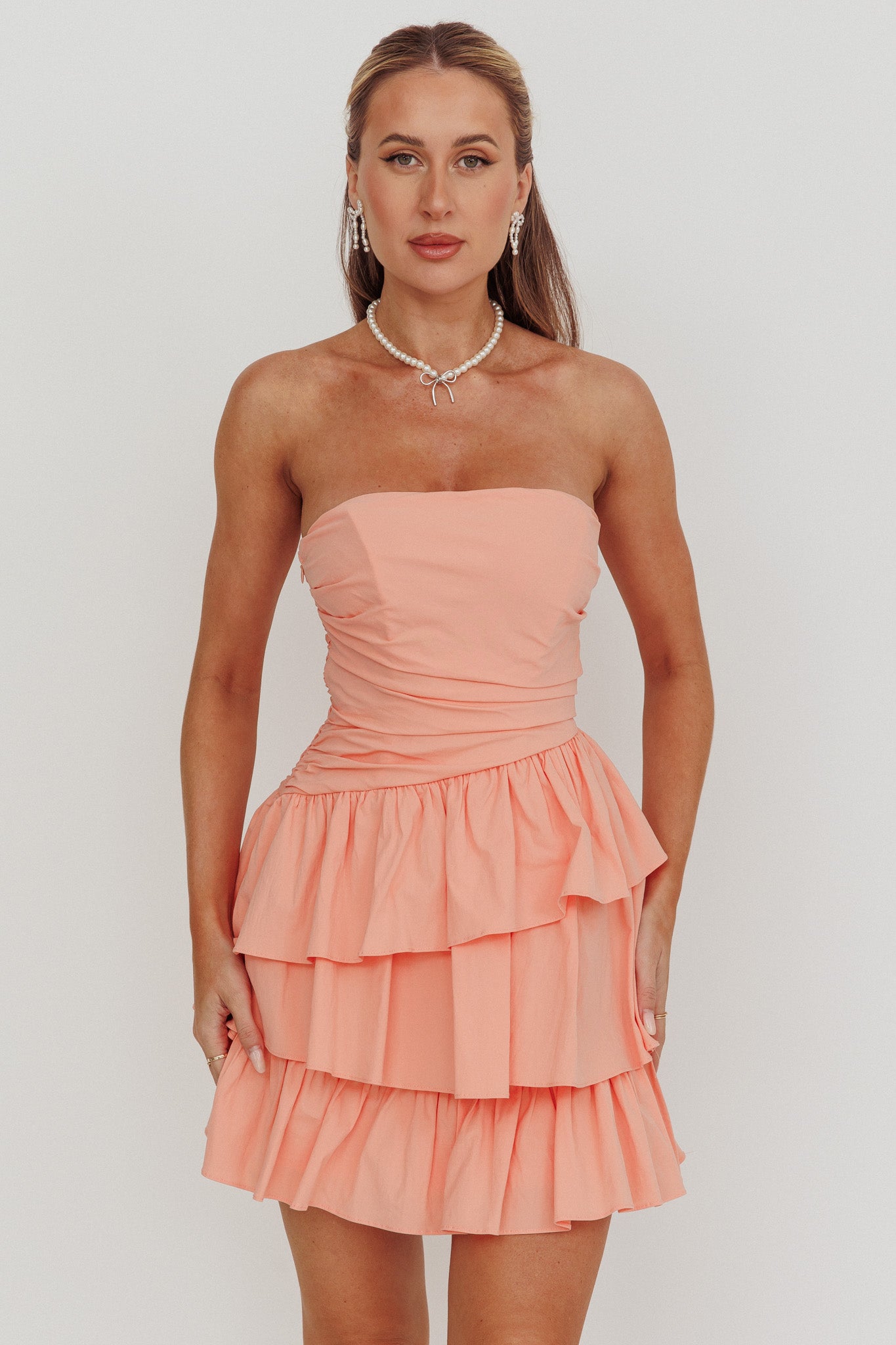 Destini Strapless Layered Frill Mini Dress Blush– Selfie Leslie