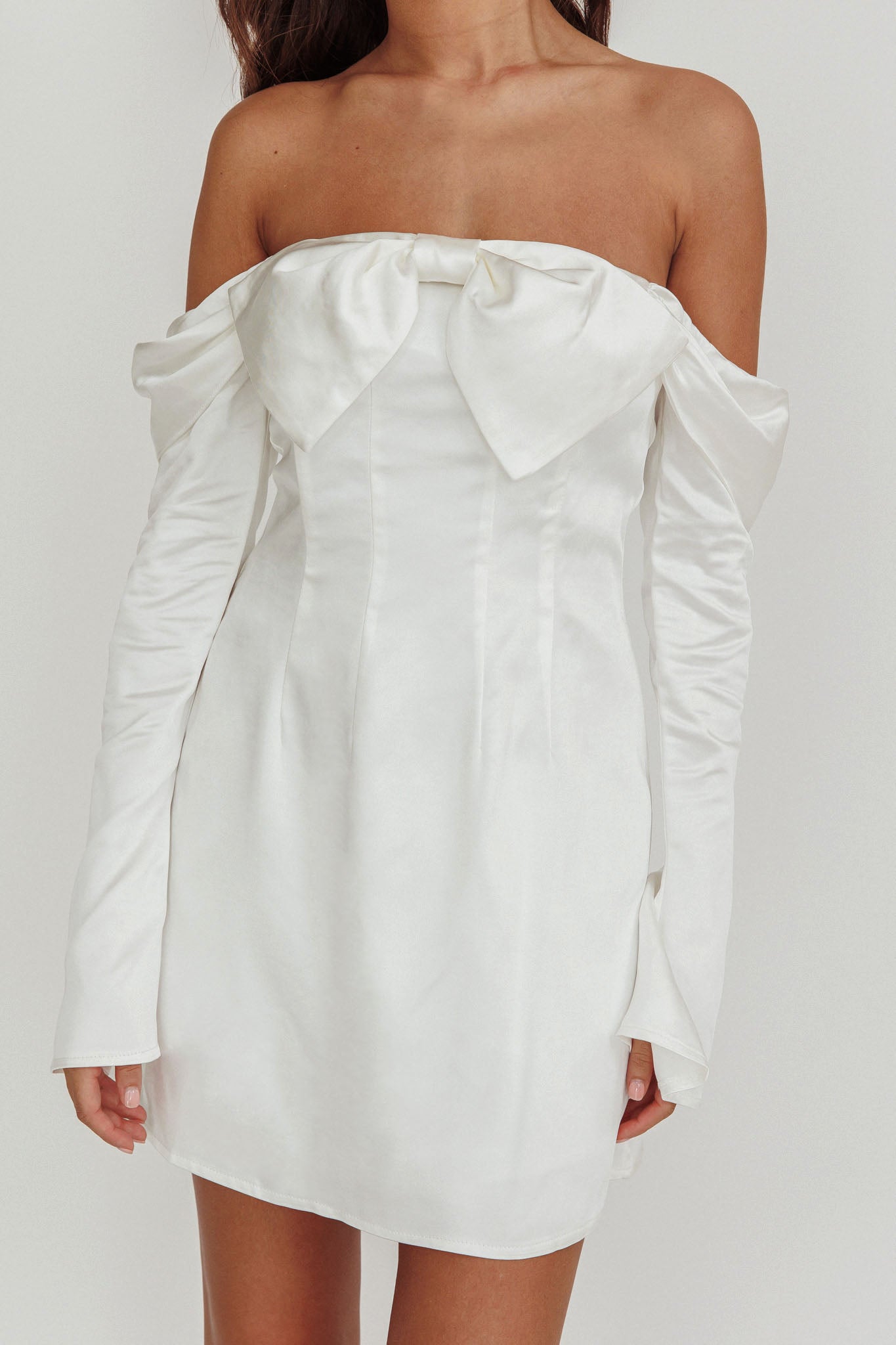 hutch off-the-shoulder bow mini dress Lilith Off Shoulder Bow Mini Dress White– Selfie Leslie