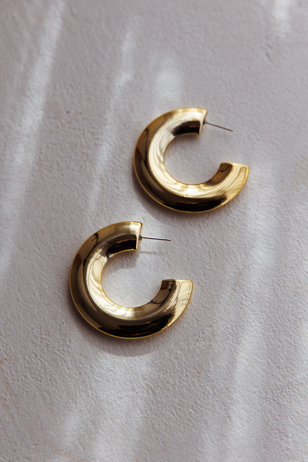 Hailie Chunky Hoops Gold by Selfie Leslie