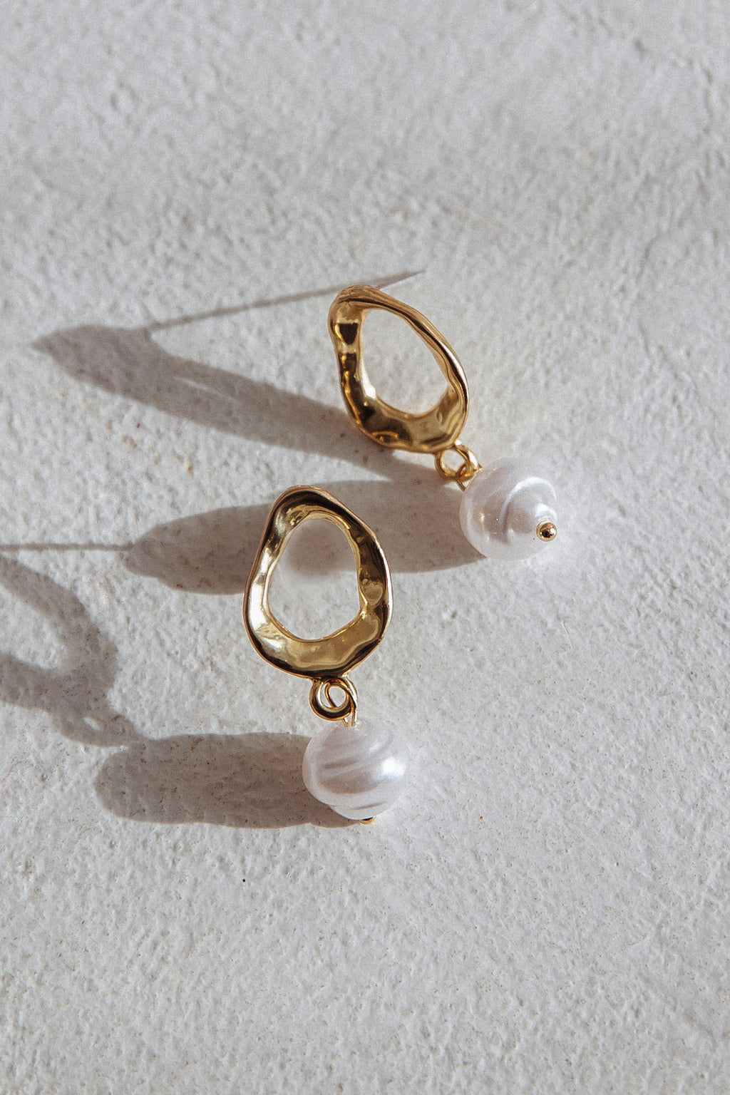 Honey Drop Pearl Earrings Gold by Selfie Leslie