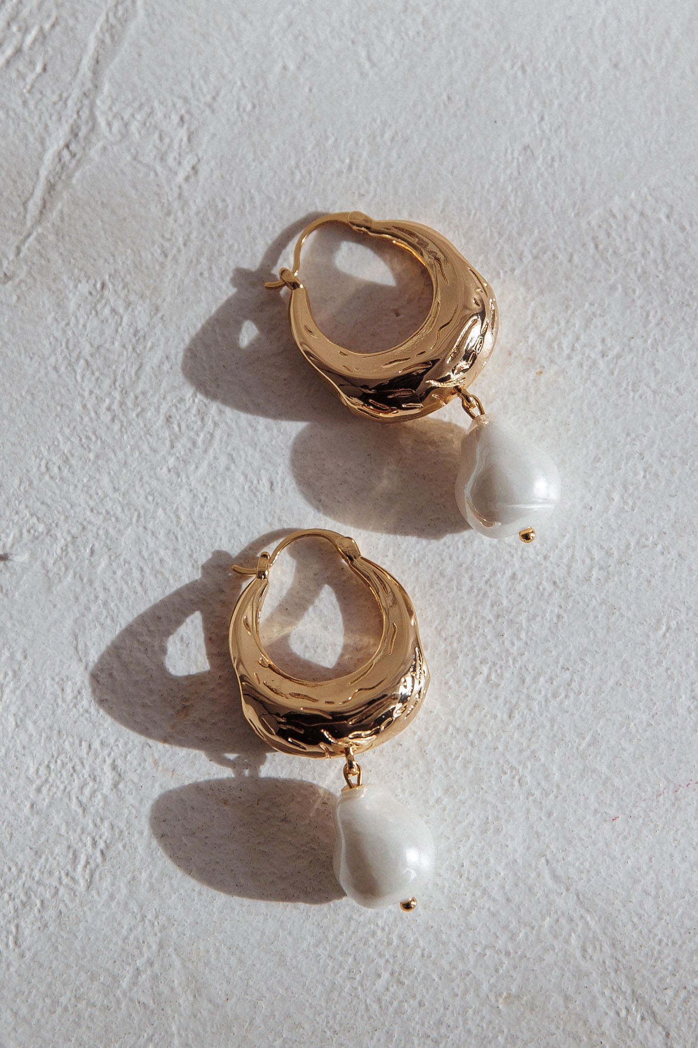 Serotonin Drop Pearl Earrings Gold by Selfie Leslie