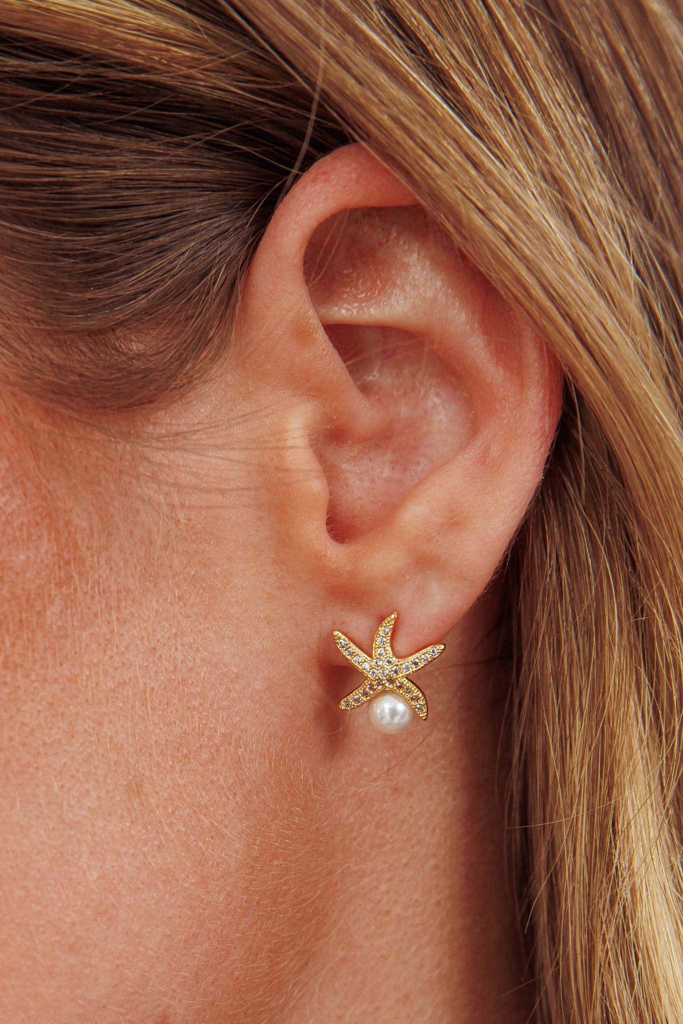 Ethereal Starfish With Pearl Stud Earrings Gold by Selfie Leslie