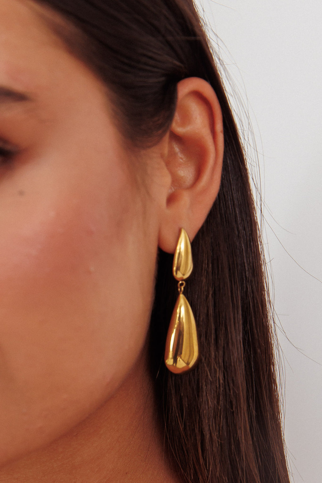 Luna Teardrop Earrings Gold by Selfie Leslie