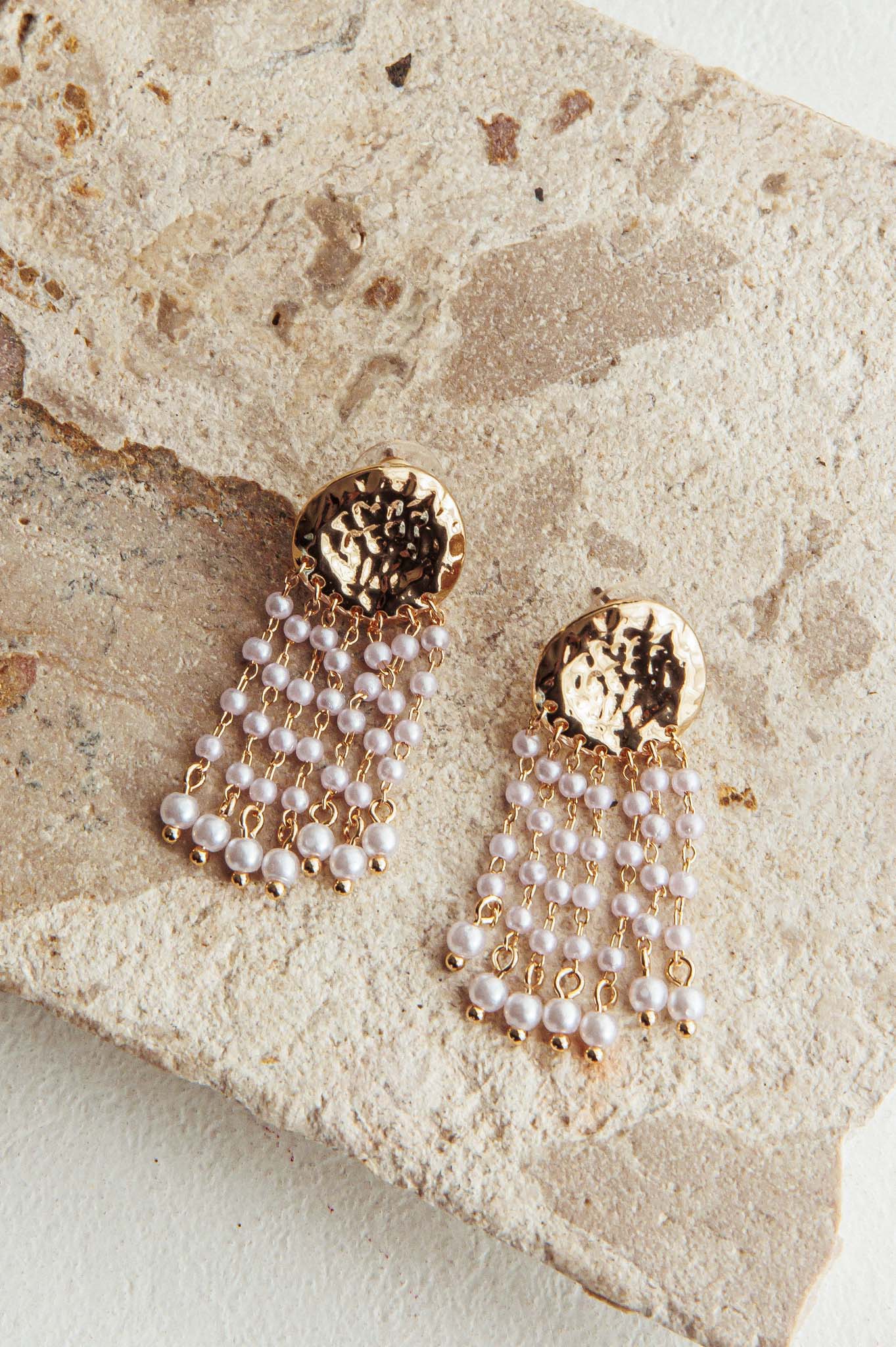 Alina Hammered Circle Tassel Earrings Gold Pearl by Selfie Leslie