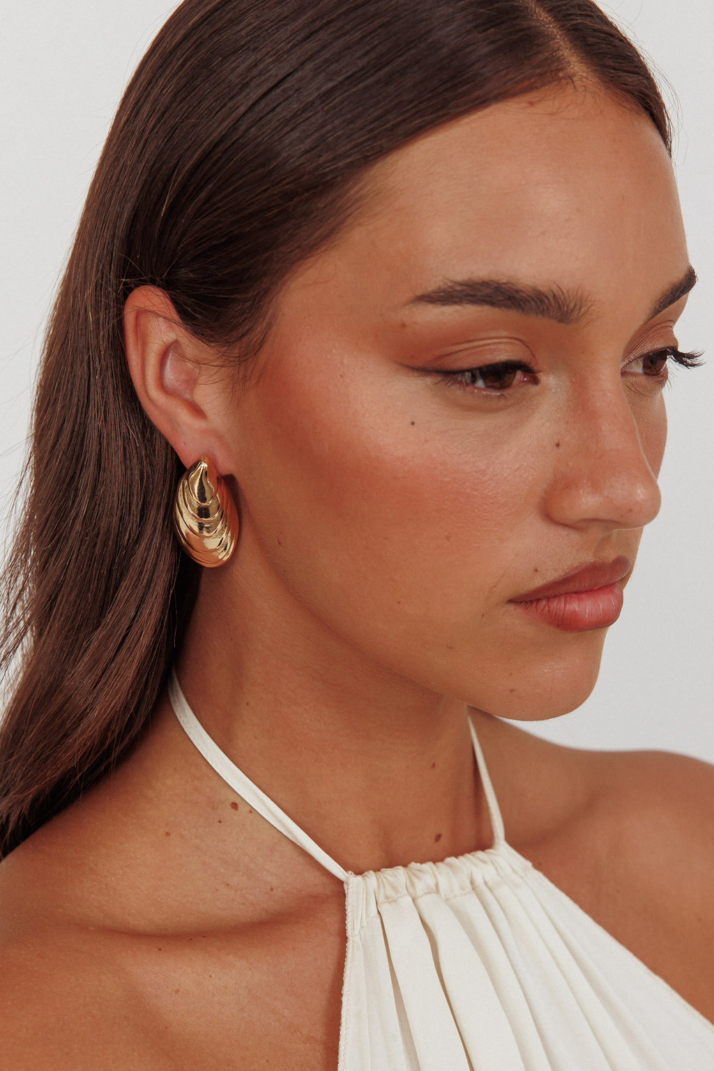 Pippy Shell Earrings Gold by Selfie Leslie