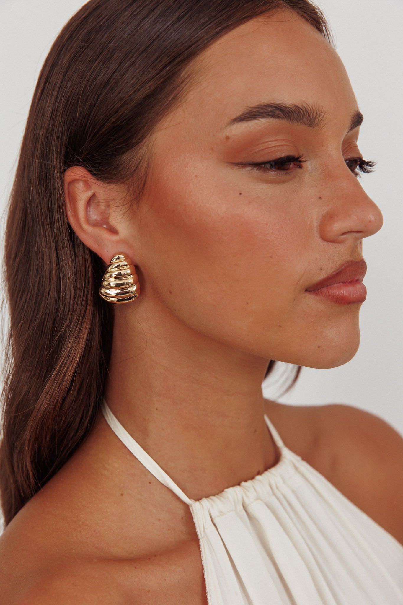 Lune Ridged Croissant Earrings Gold by Selfie Leslie