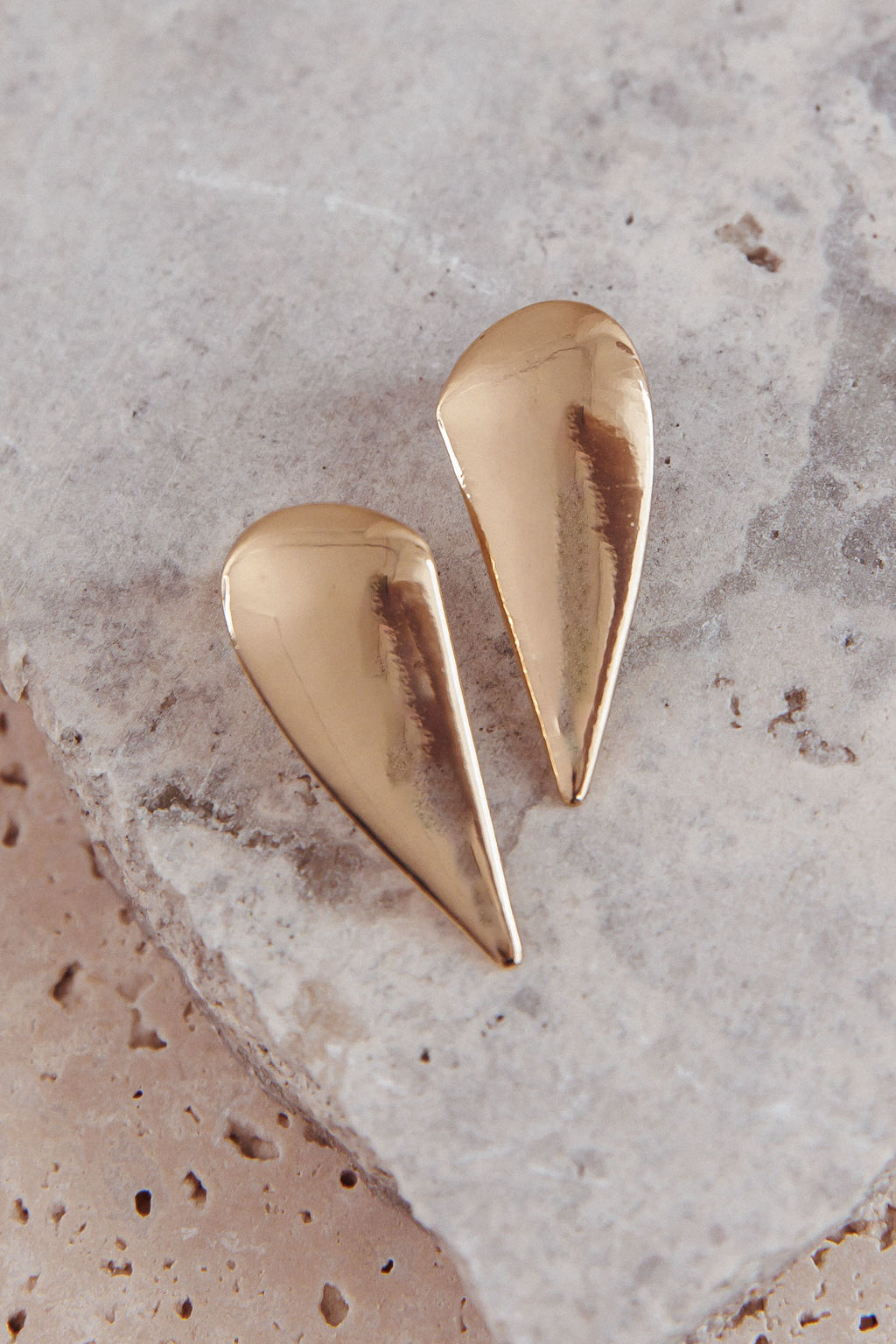 Peta Teardrop Earrings Gold by Selfie Leslie
