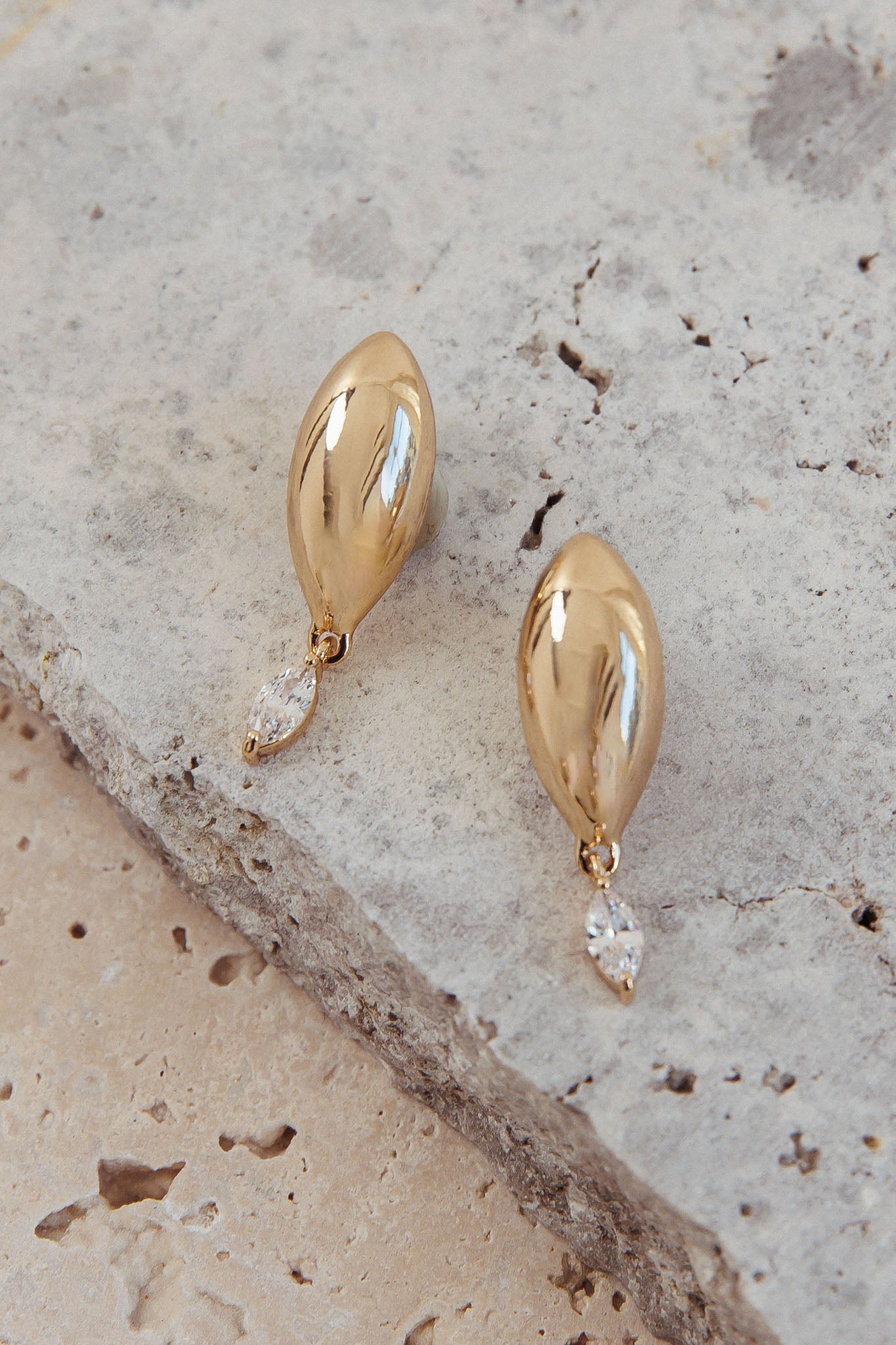 Tamieka Marquise Droplet Earrings Gold/Diamante by Selfie Leslie