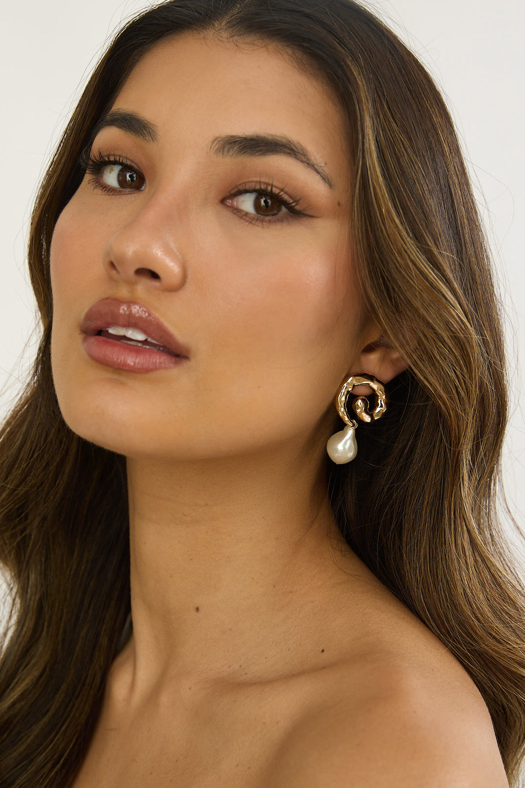 Annetta Spiral Drop Earrings Gold/Pearl by Selfie Leslie