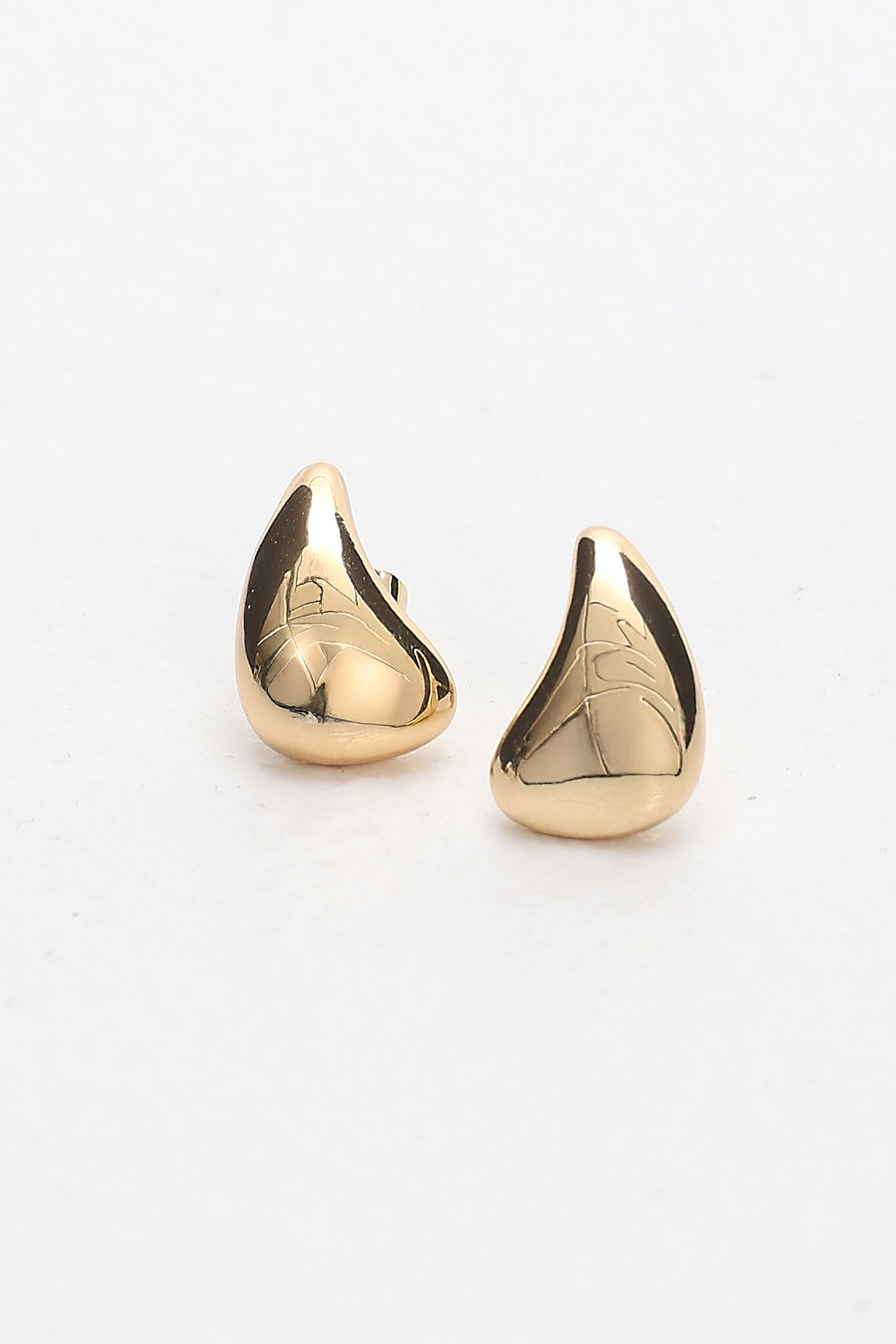 Renee Droplet Earrings Gold by Selfie Leslie