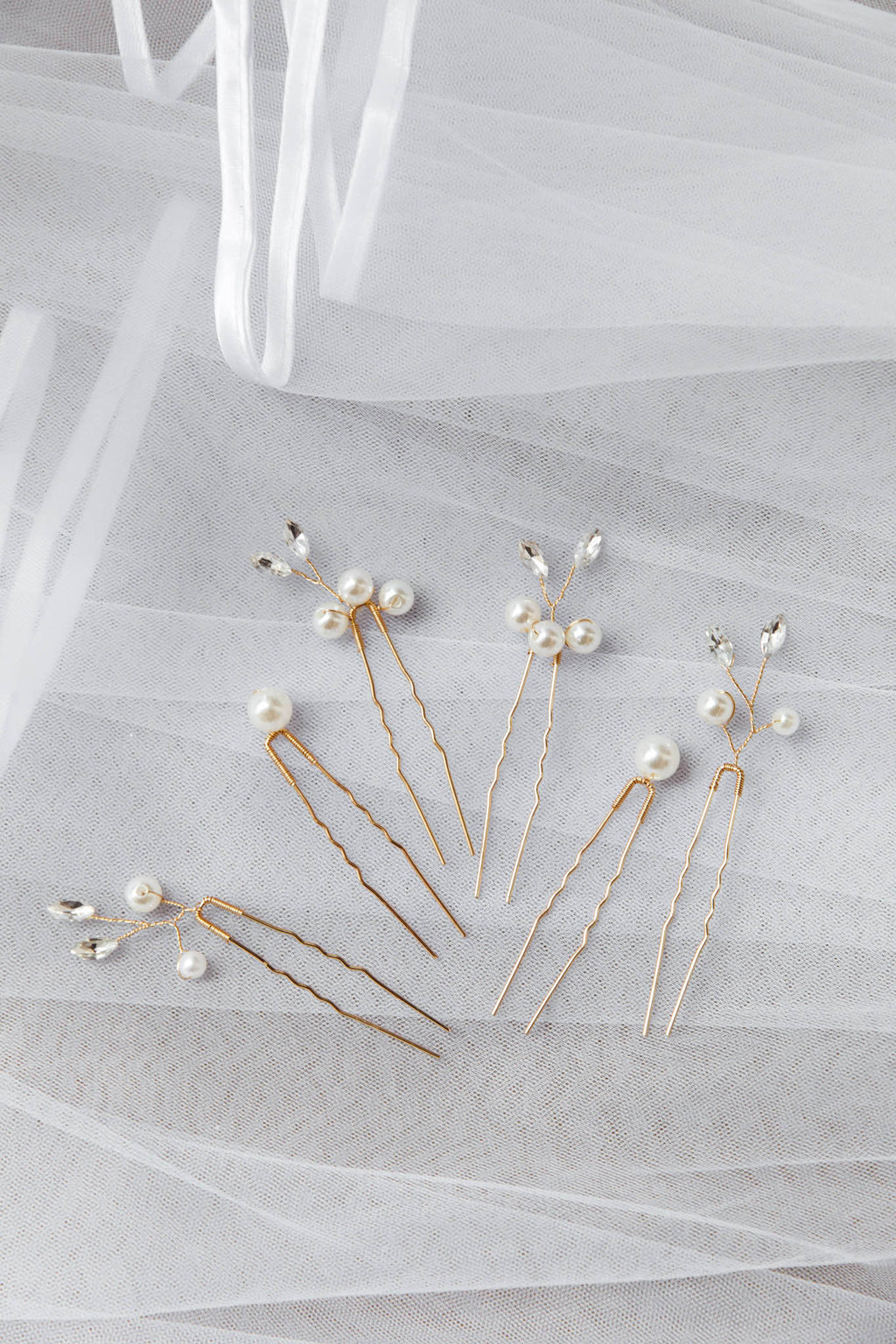 Presley Pearl Hair Pins Gold by Selfie Leslie