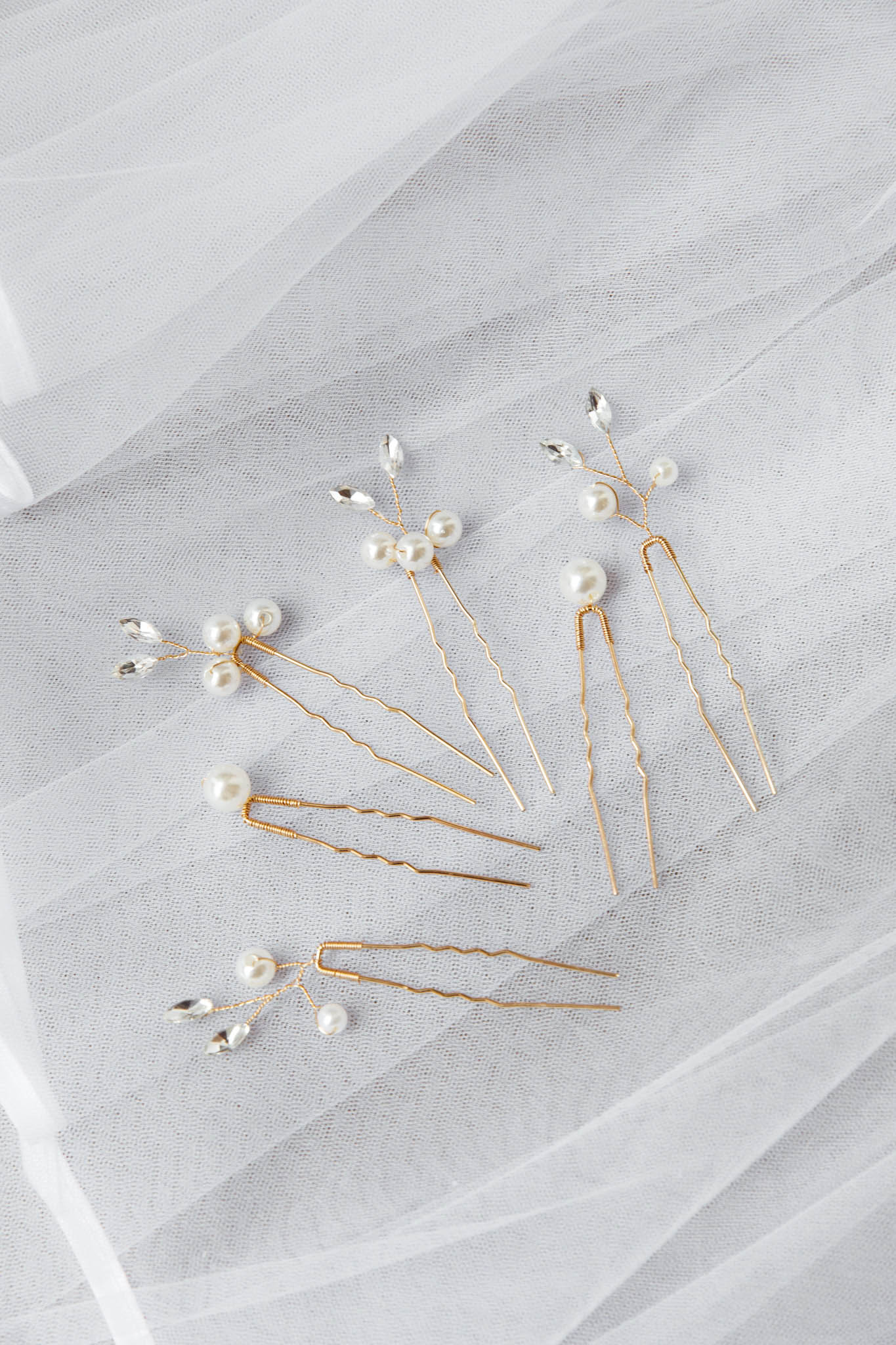 Presley Pearl Hair Pins Gold by Selfie Leslie