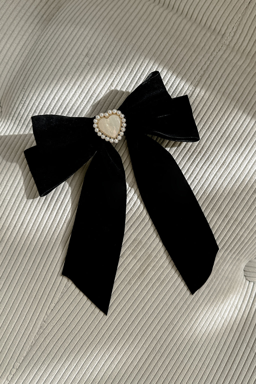 Michala Pearl Heart Velvet Bow Hairpin by Selfie Leslie