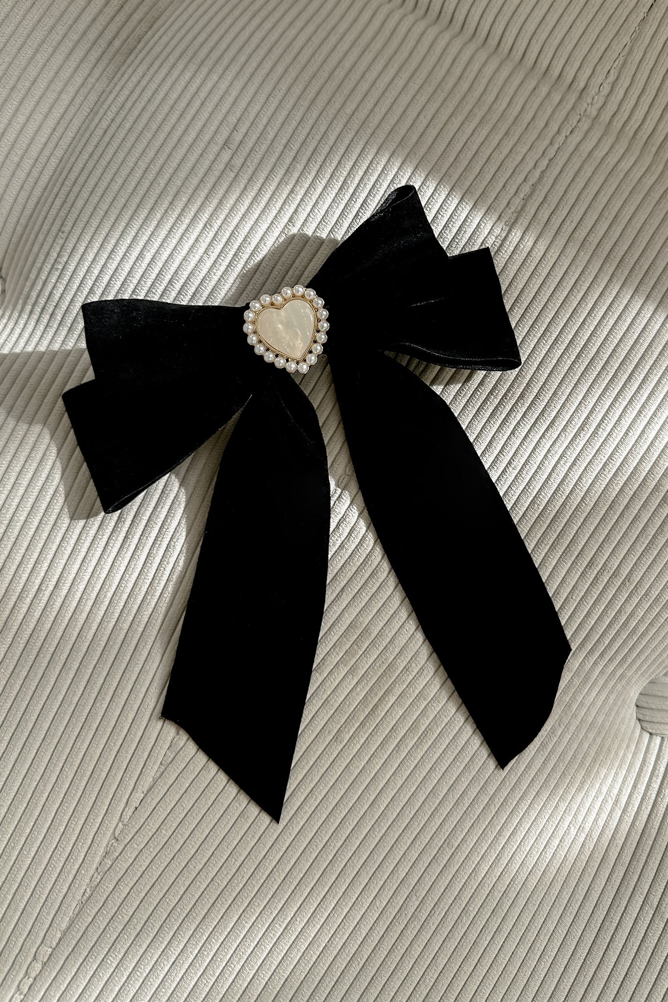 Michala Pearl Heart Velvet Bow Hairpin by Selfie Leslie