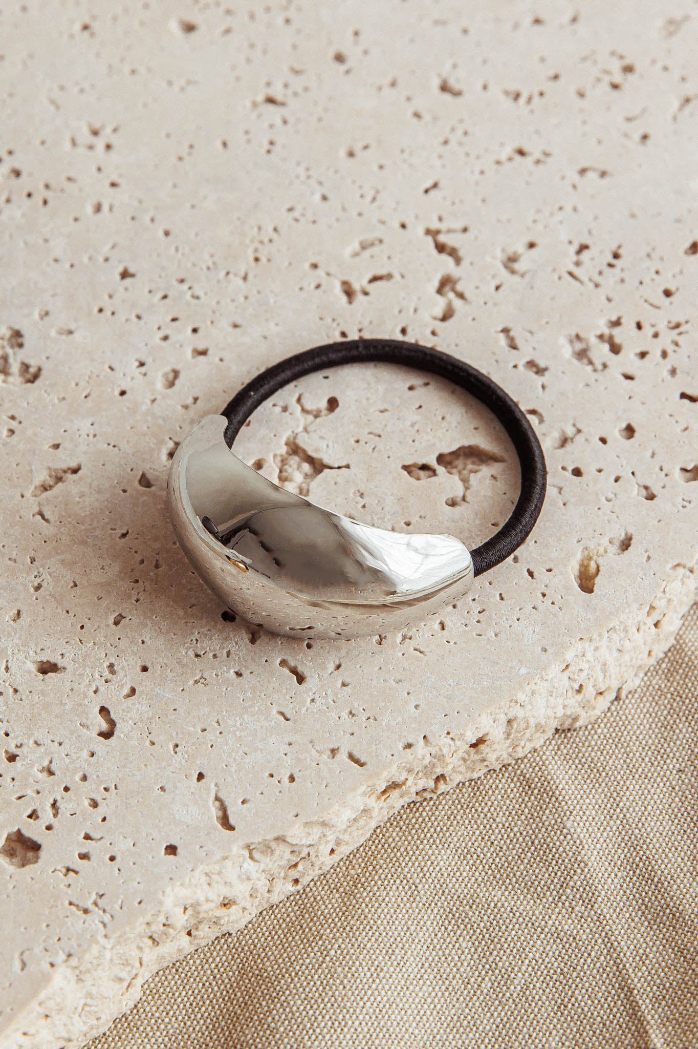 Cindy Hair Tie Dark Silver by Selfie Leslie