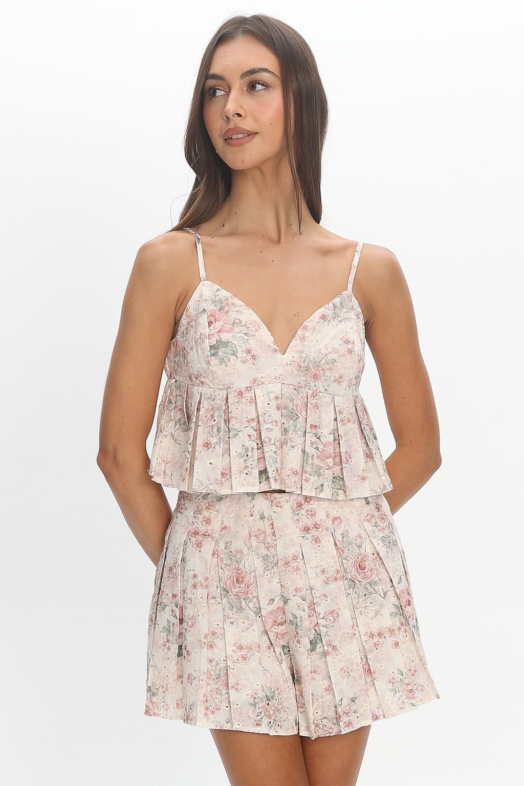 Terra Box Pleat Shorts Red Floral