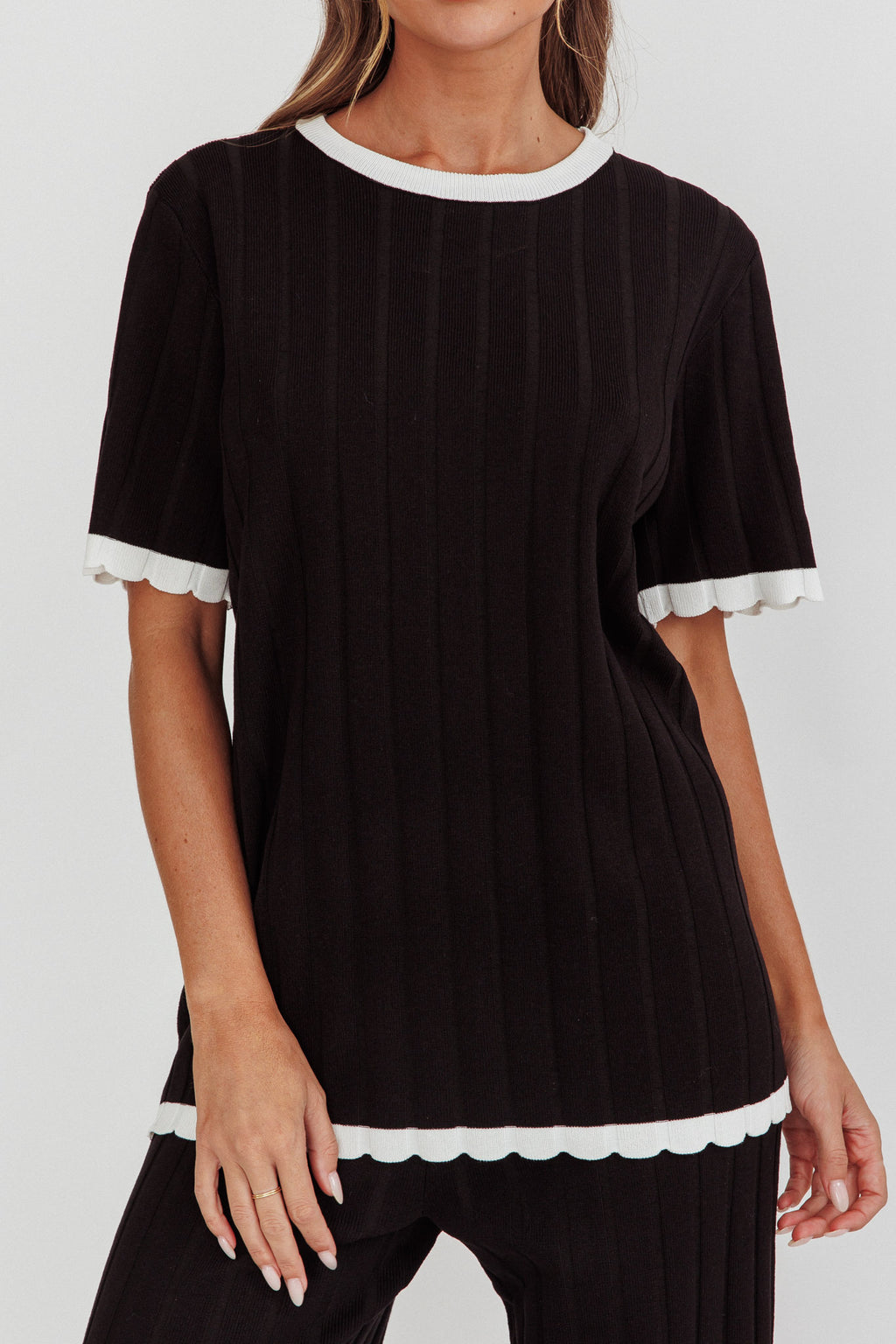 Liloh Contrast Trim Ribbed Knit Top Black by Selfie Leslie