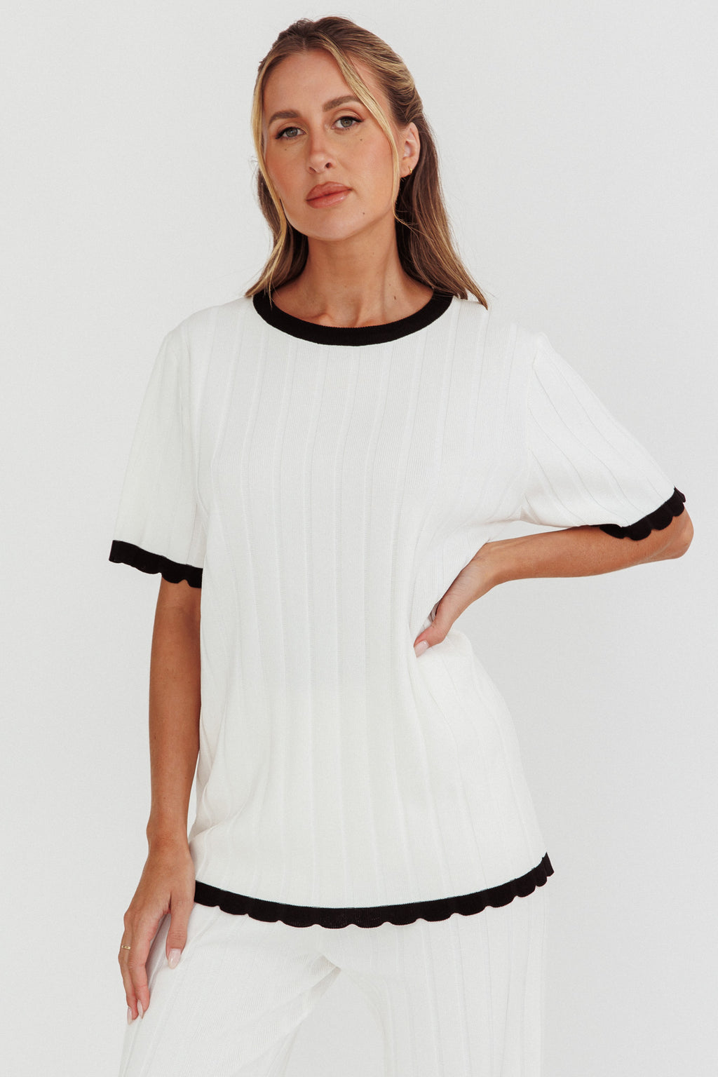 Liloh Contrast Trim Ribbed Knit Top White by Selfie Leslie
