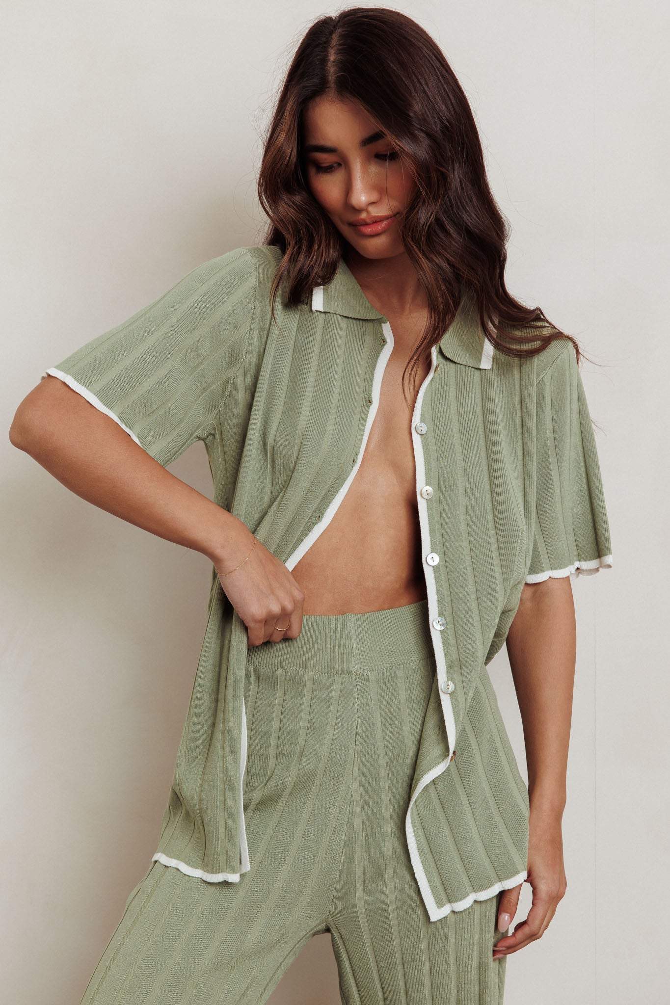 Liloh Ribbed Buttoned Shirt Sage by Selfie Leslie