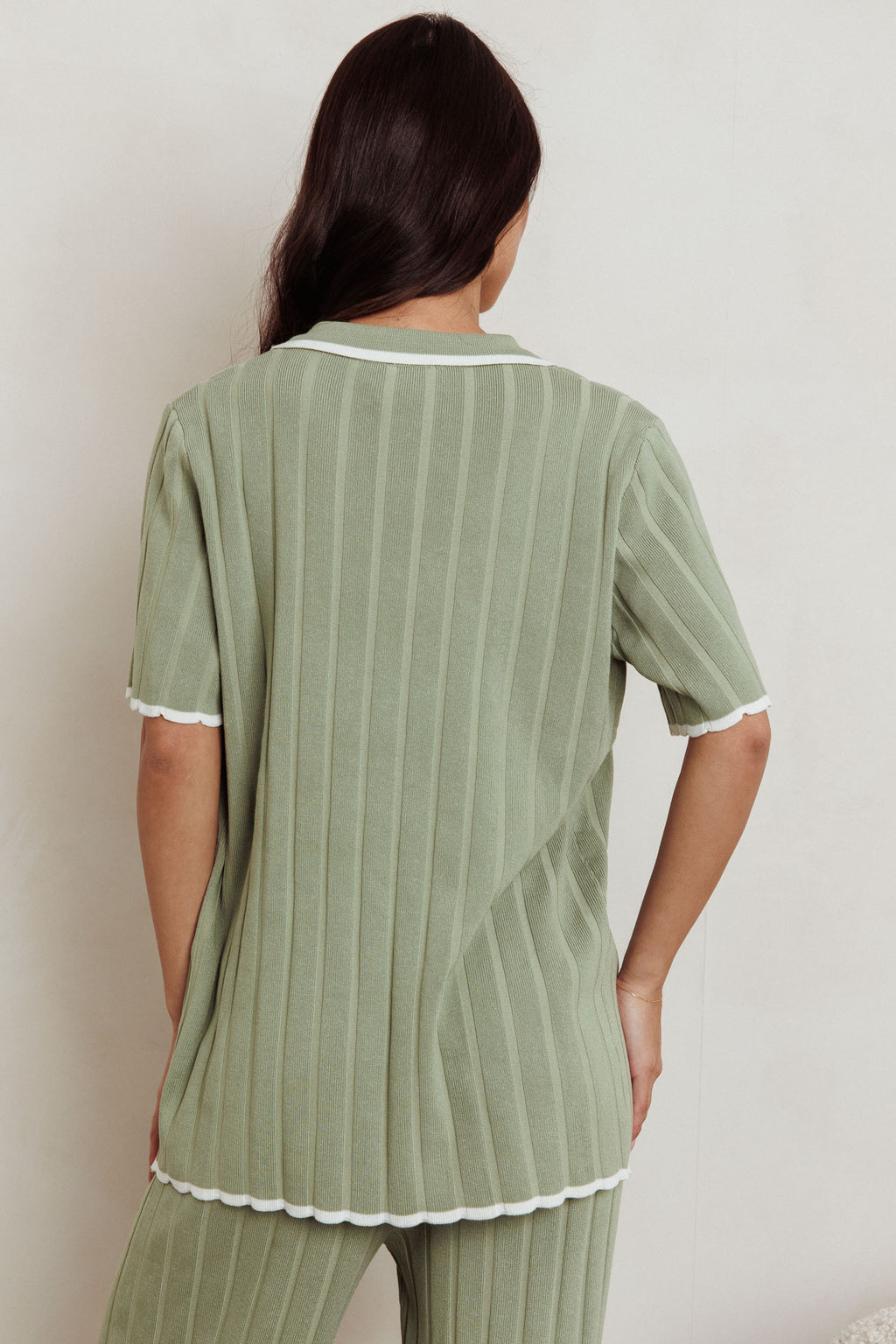 Liloh Ribbed Buttoned Shirt Sage by Selfie Leslie