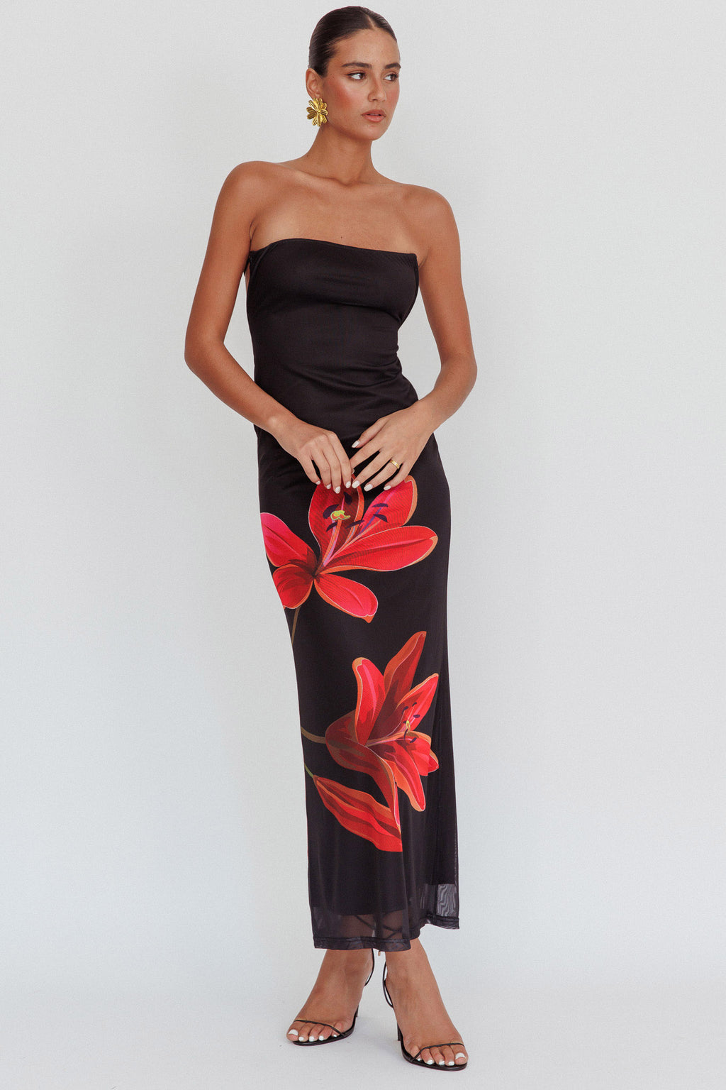 fitted lace wedding dress Iridian Strapless Floral Maxi Dress Black– Selfie Leslie