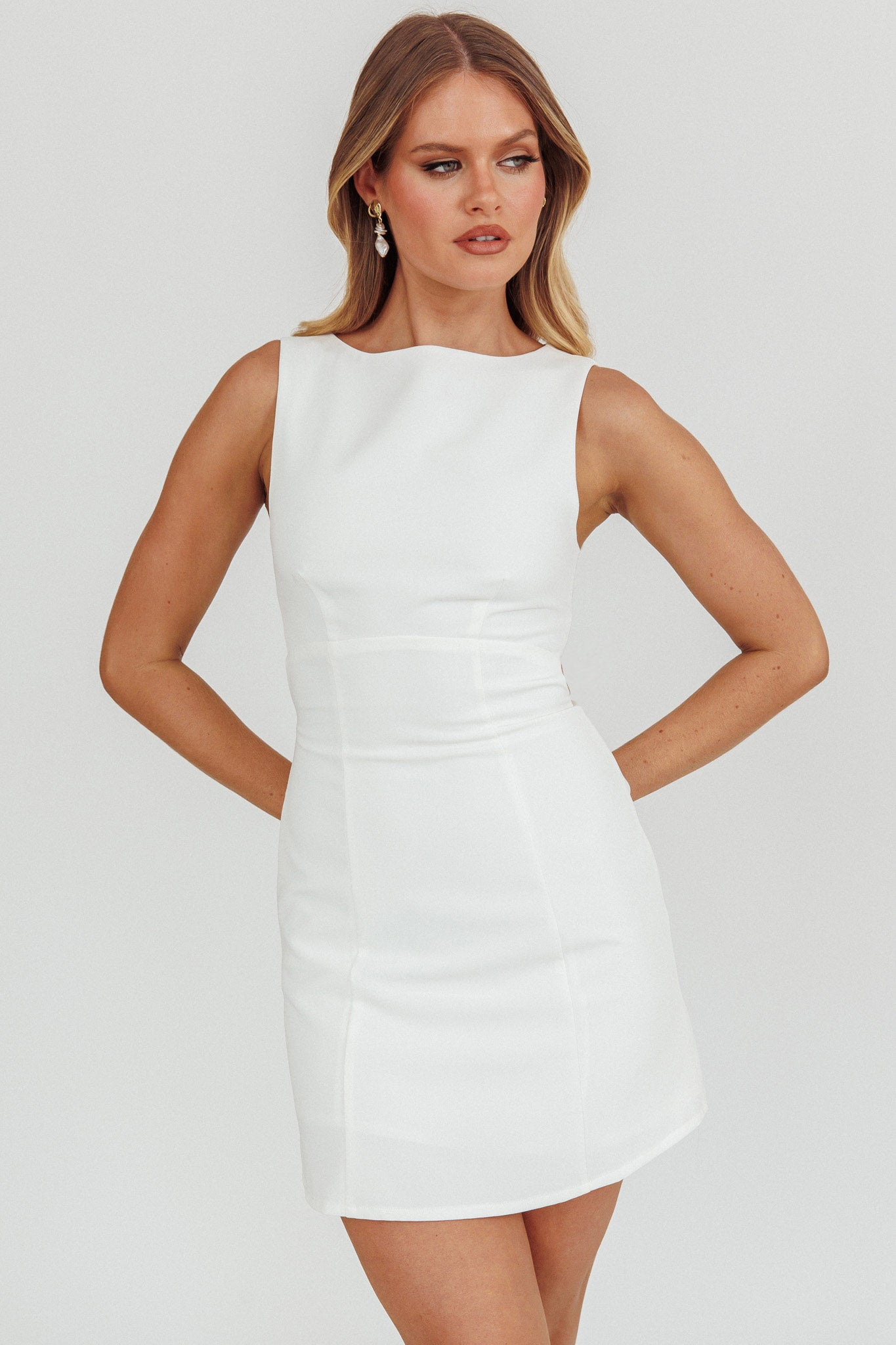 Shannon Boat Neck Sleeveless Mini Dress White Shannon Boat Neck Sleeveless Mini Dress White