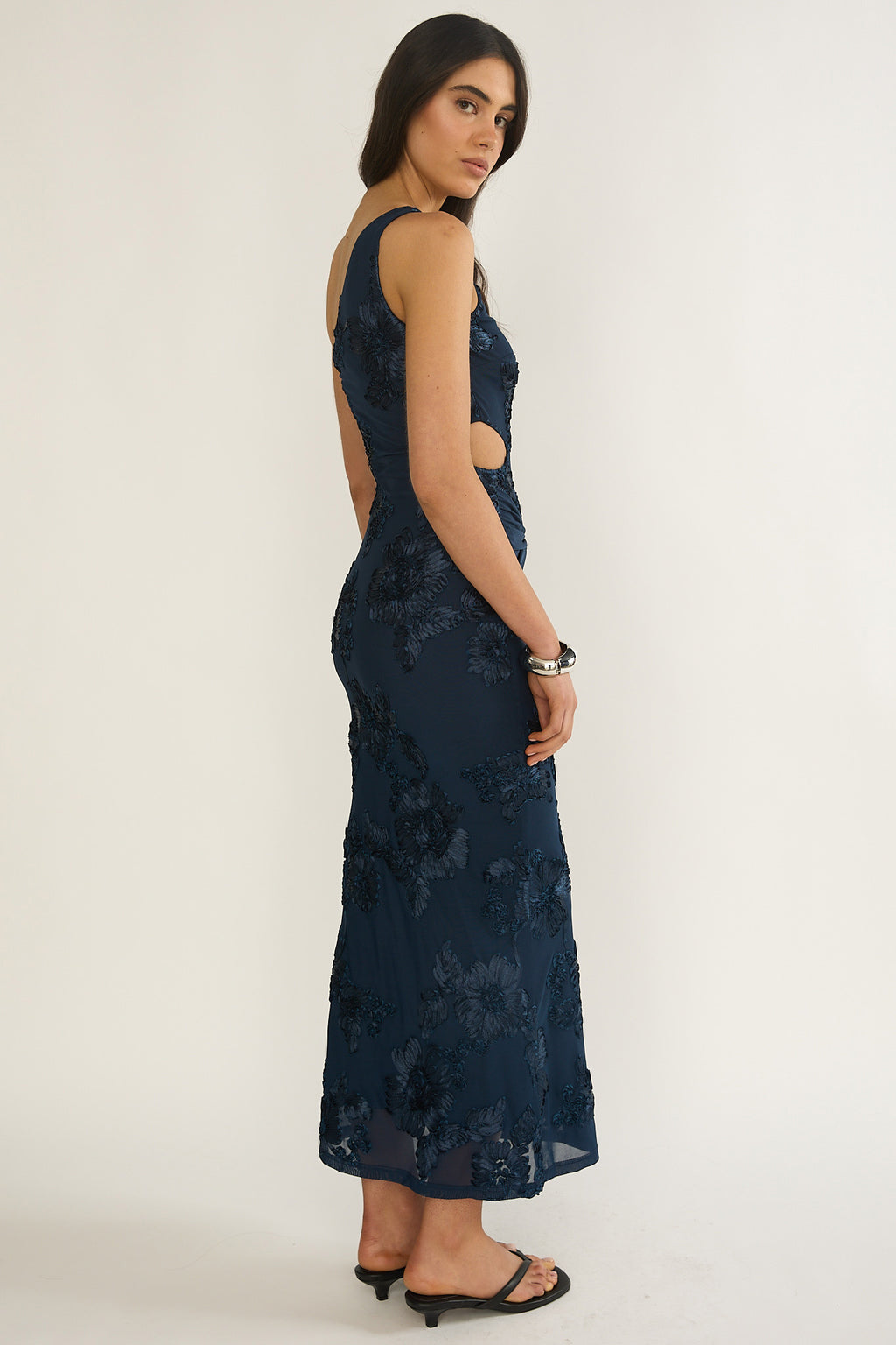 Luli One-Shoulder Cut-Out Maxi Dress Textured Navy by Selfie Leslie